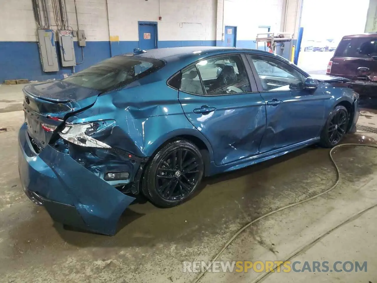 3 Photograph of a damaged car 4T1DAACK7SU015300 TOYOTA CAMRY 2025