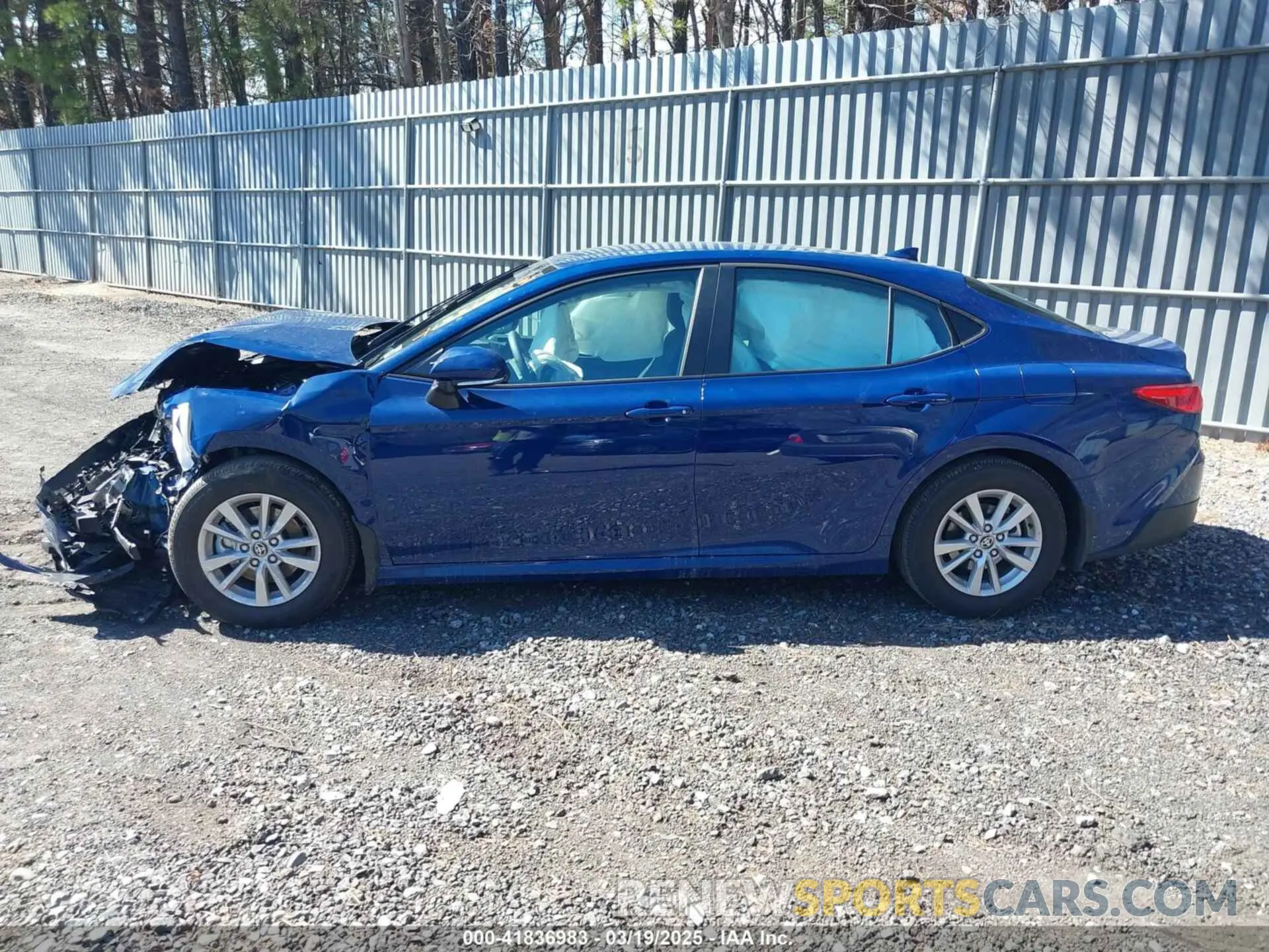 14 Photograph of a damaged car 4T1DAACK7SU023039 TOYOTA CAMRY 2025