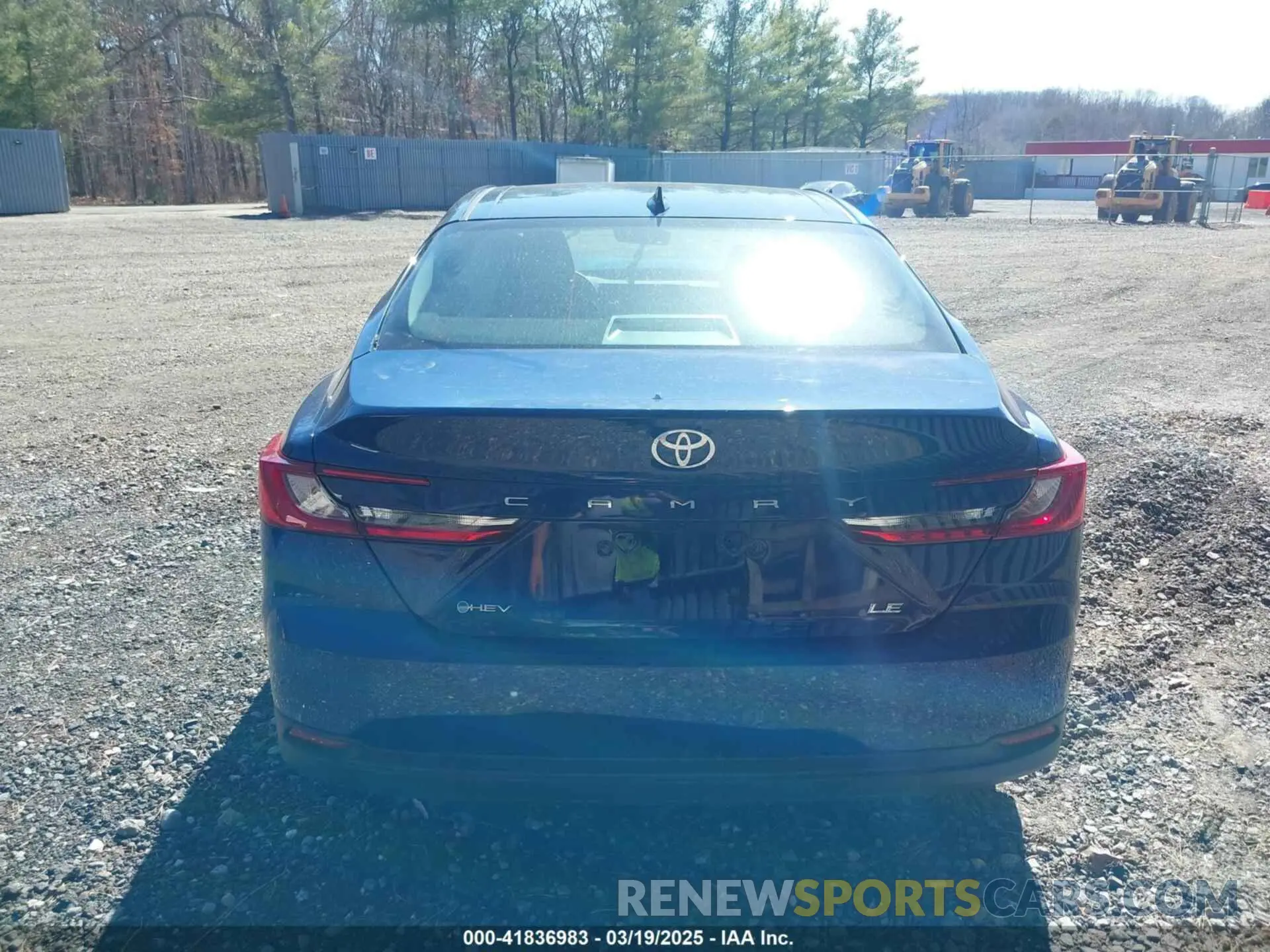 16 Photograph of a damaged car 4T1DAACK7SU023039 TOYOTA CAMRY 2025