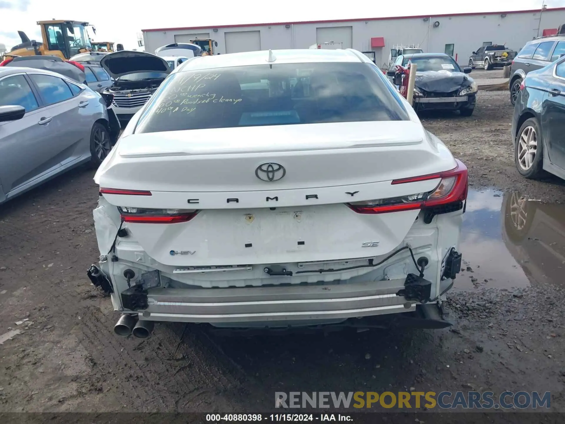 17 Photograph of a damaged car 4T1DAACK7SU030699 TOYOTA CAMRY 2025
