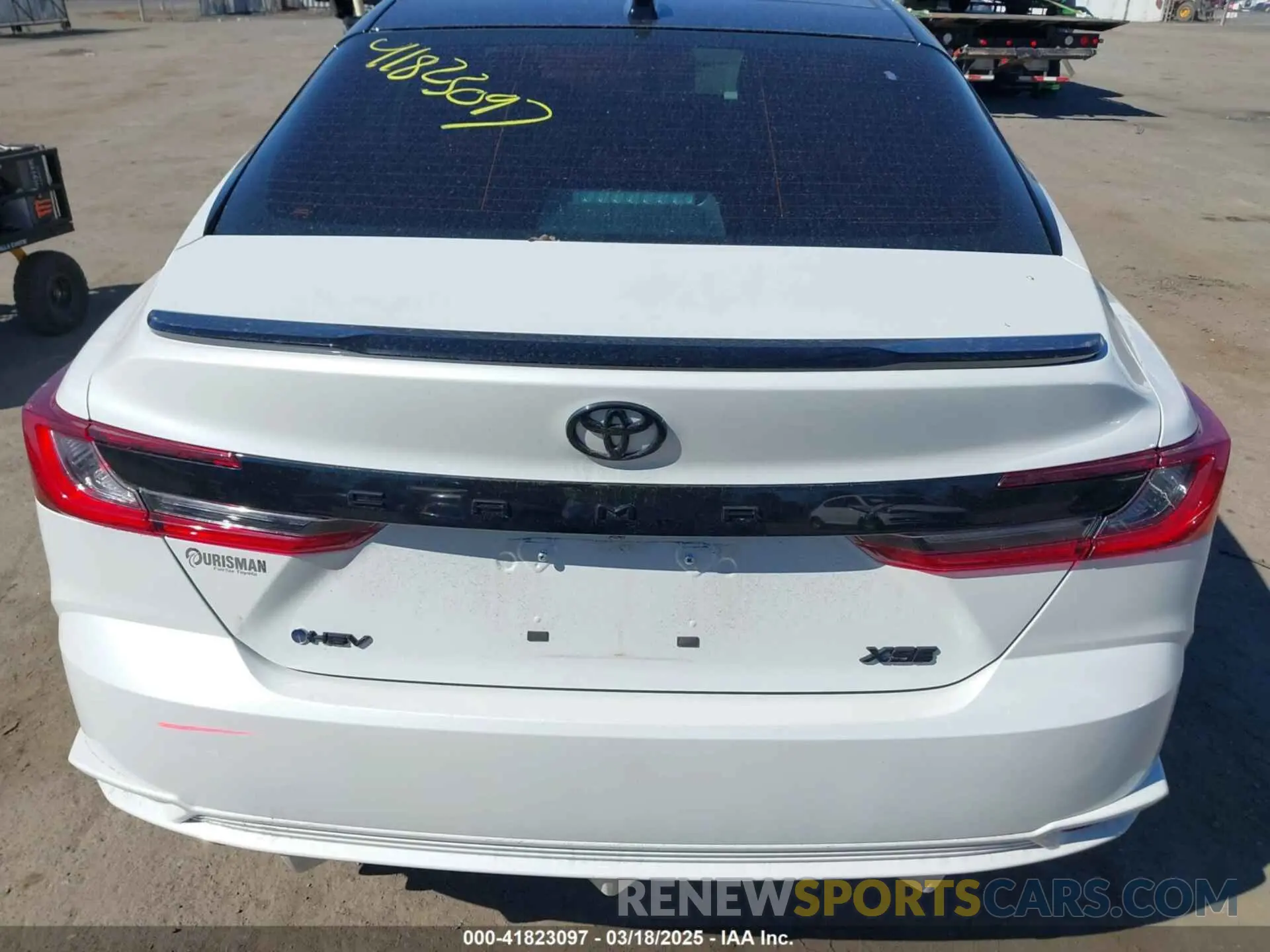 16 Photograph of a damaged car 4T1DAACK7SU033649 TOYOTA CAMRY 2025