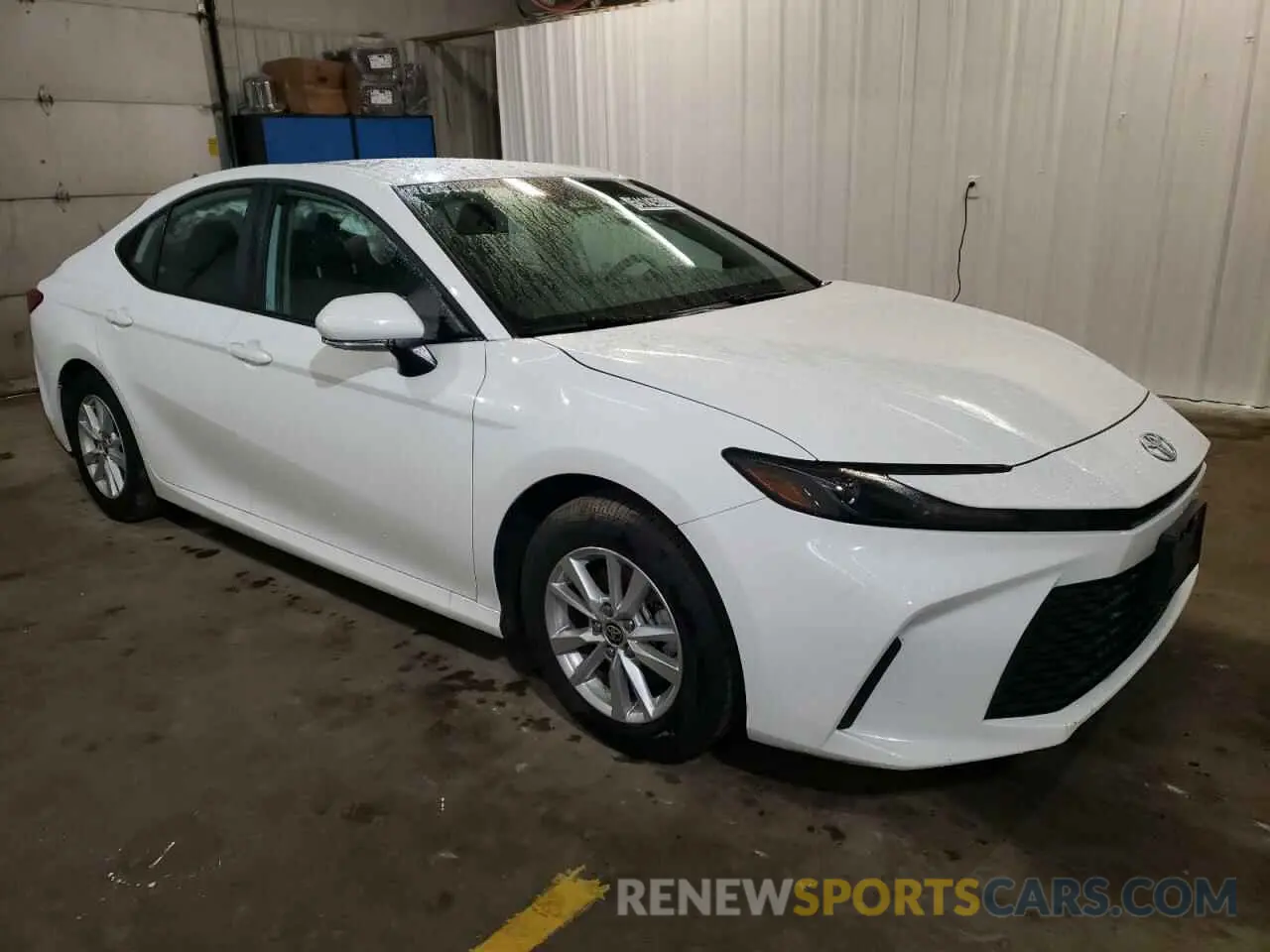 4 Photograph of a damaged car 4T1DAACK7SU033988 TOYOTA CAMRY 2025