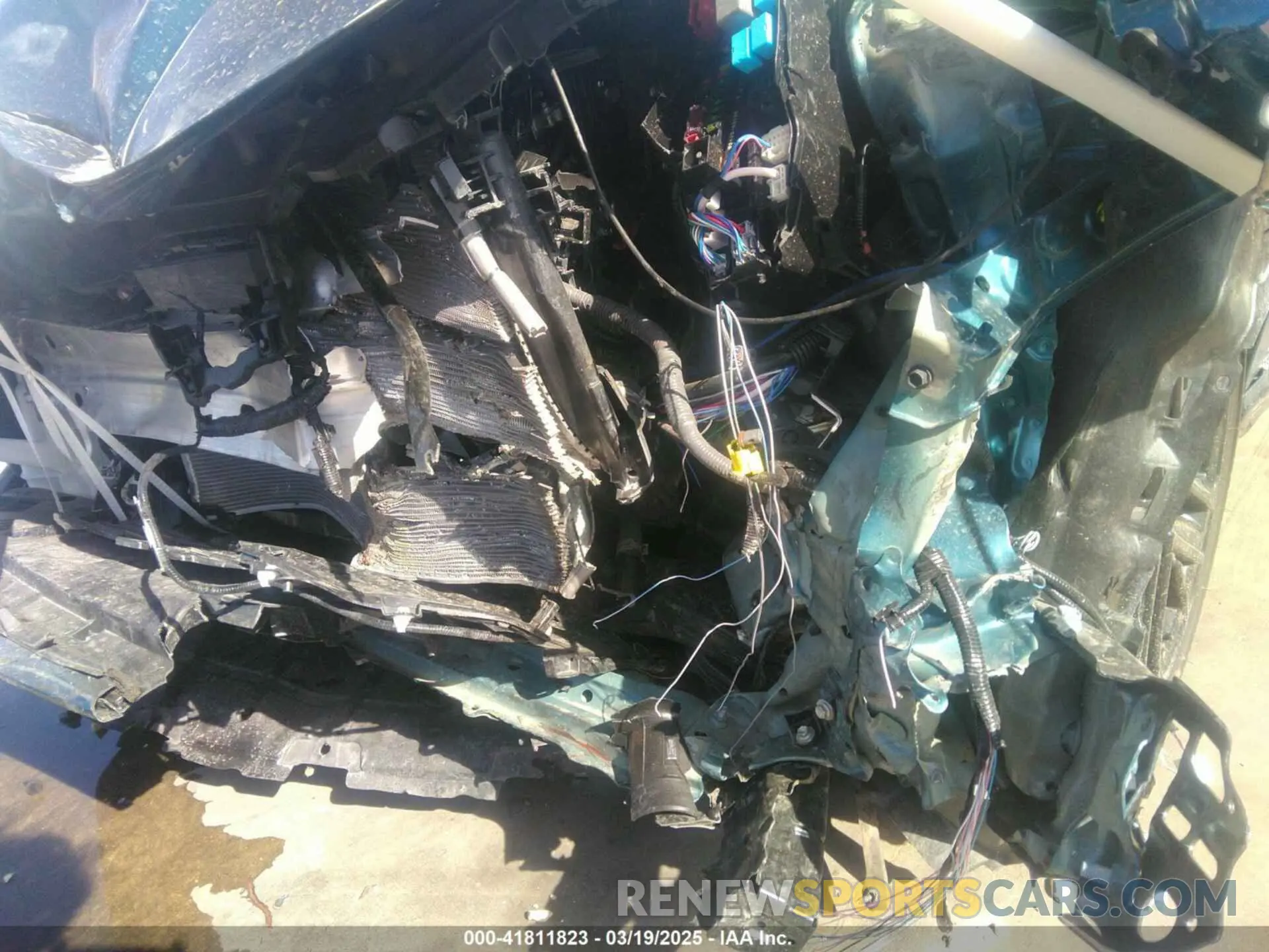 6 Photograph of a damaged car 4T1DAACK7SU047812 TOYOTA CAMRY 2025
