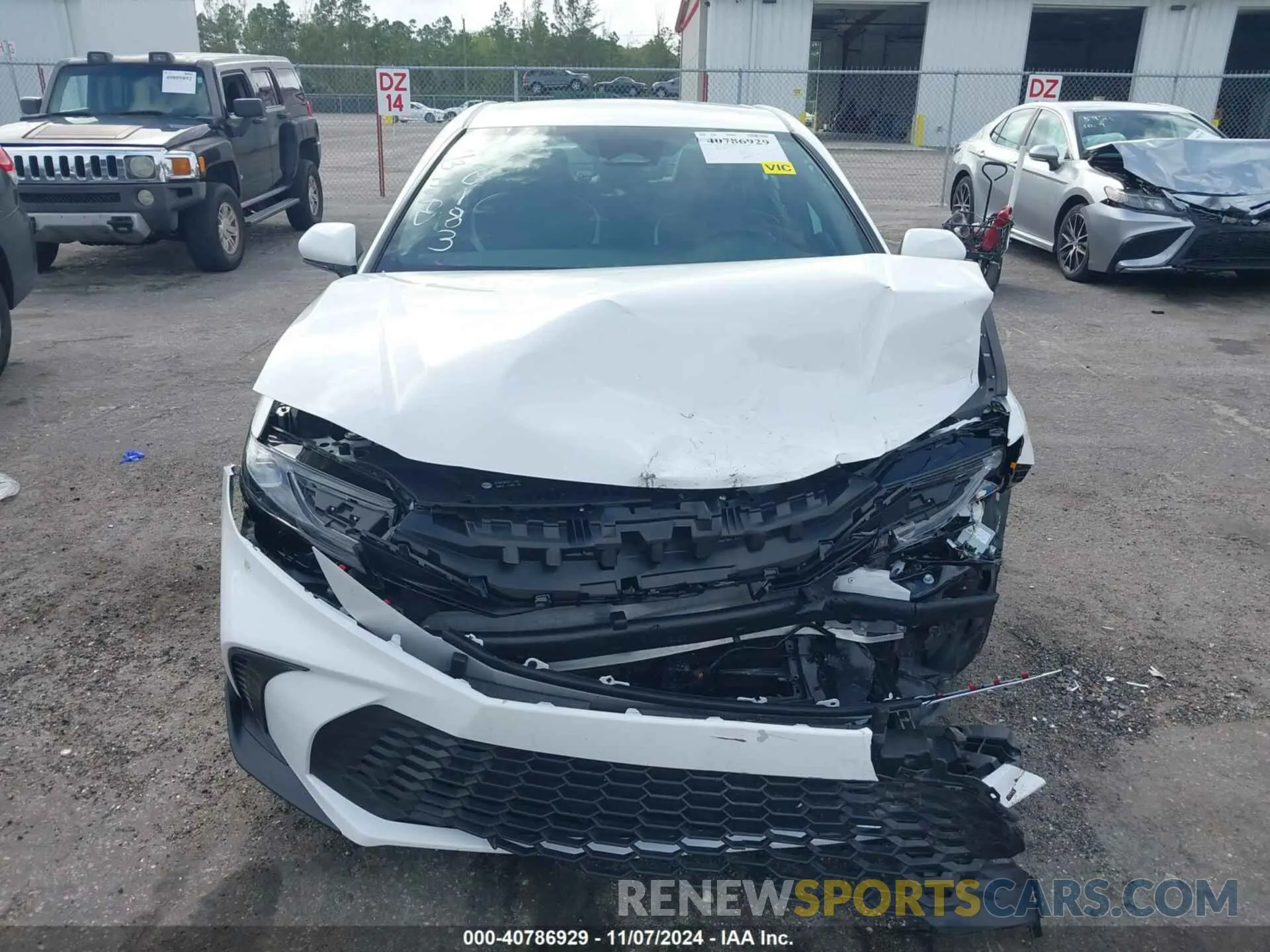 11 Photograph of a damaged car 4T1DAACK7SU048183 TOYOTA CAMRY 2025
