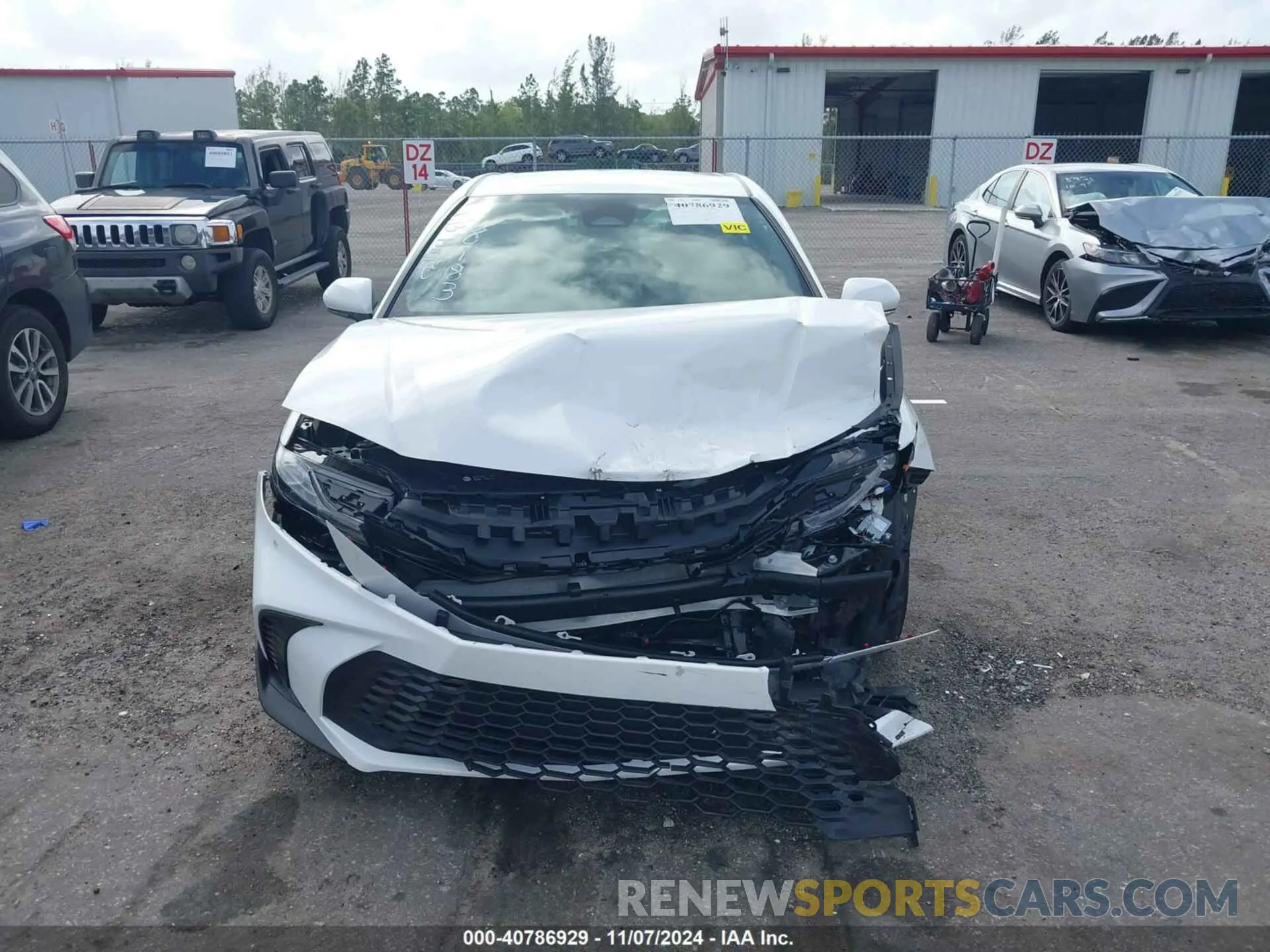 6 Photograph of a damaged car 4T1DAACK7SU048183 TOYOTA CAMRY 2025