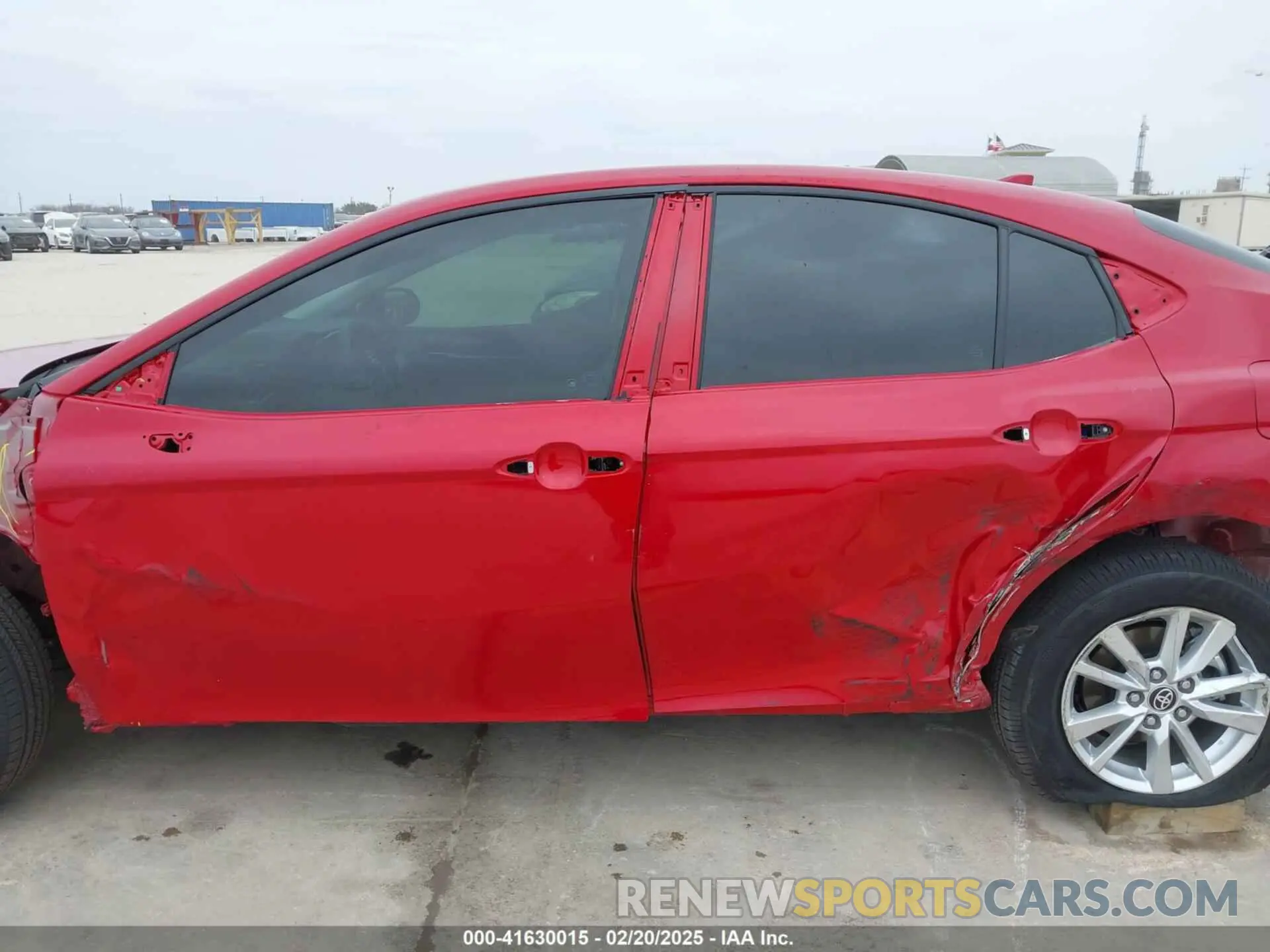 15 Photograph of a damaged car 4T1DAACK7SU065128 TOYOTA CAMRY 2025