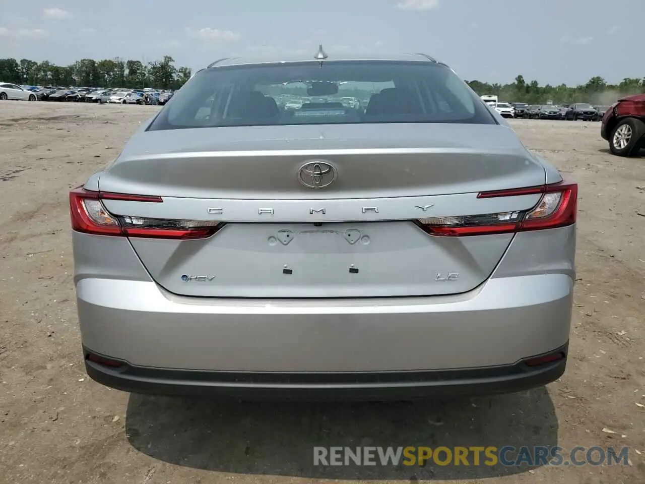 6 Photograph of a damaged car 4T1DAACK7SU073911 TOYOTA CAMRY 2025