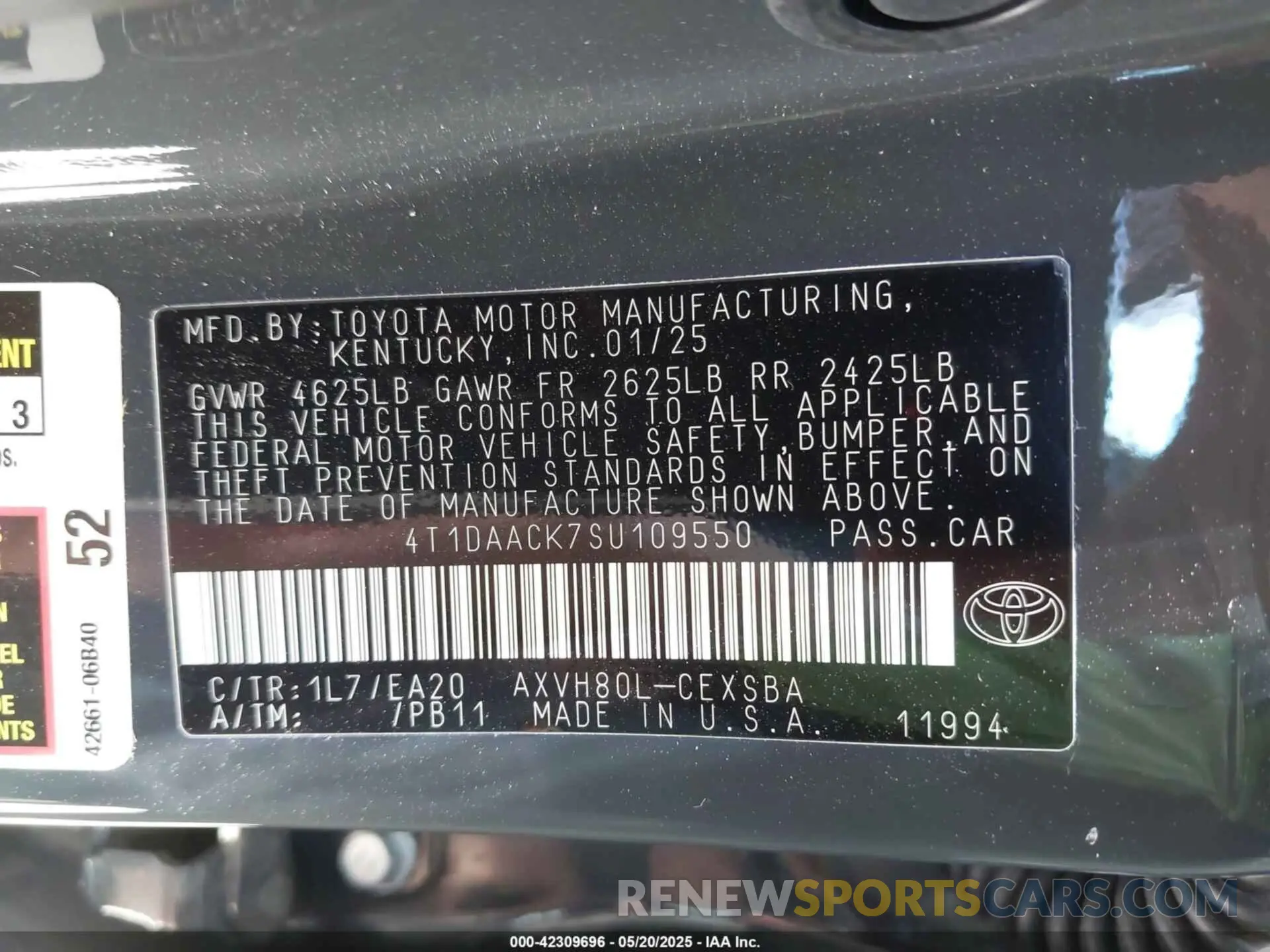 9 Photograph of a damaged car 4T1DAACK7SU109550 TOYOTA CAMRY 2025