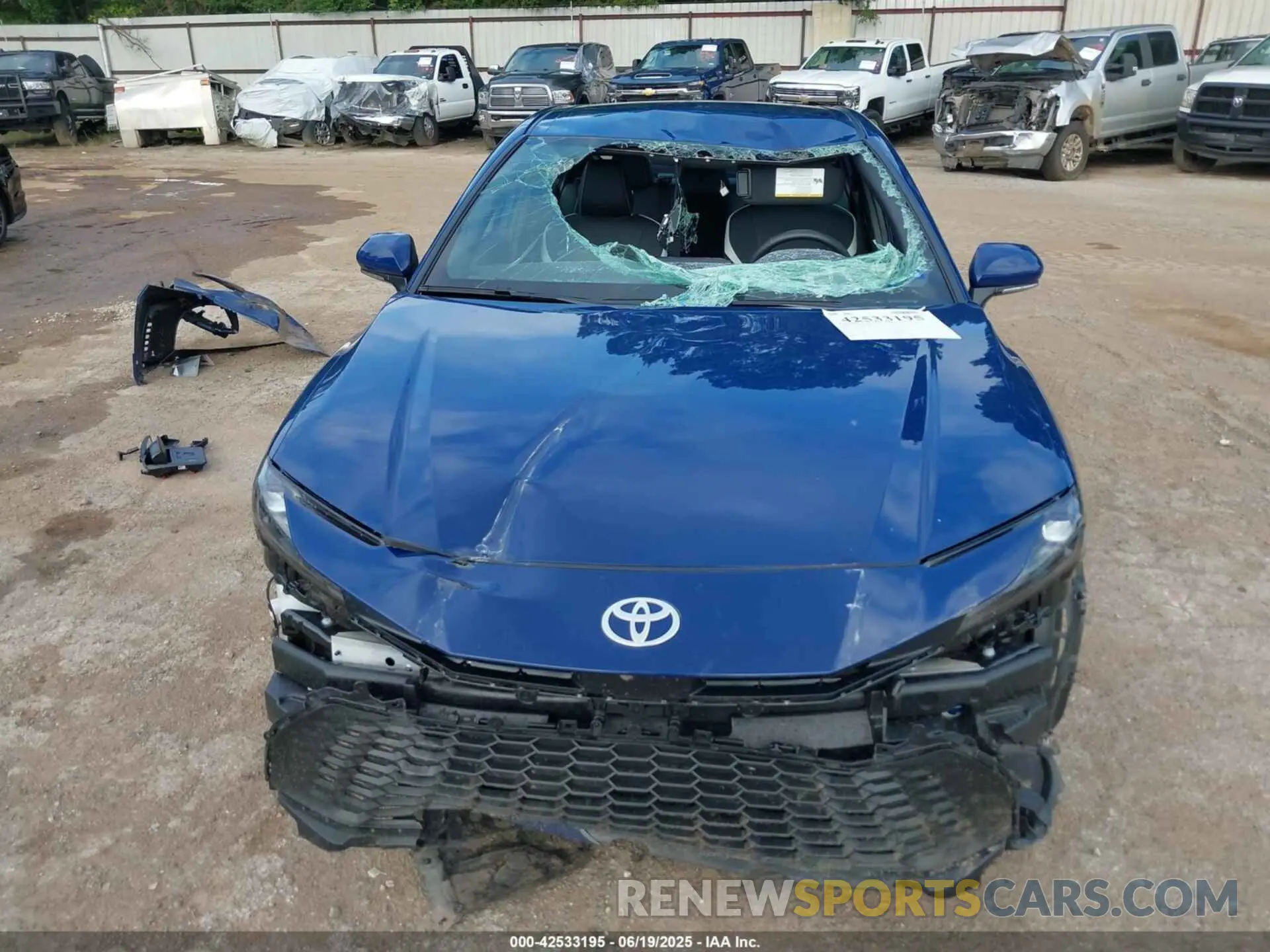6 Photograph of a damaged car 4T1DAACK7SU133914 TOYOTA CAMRY 2025