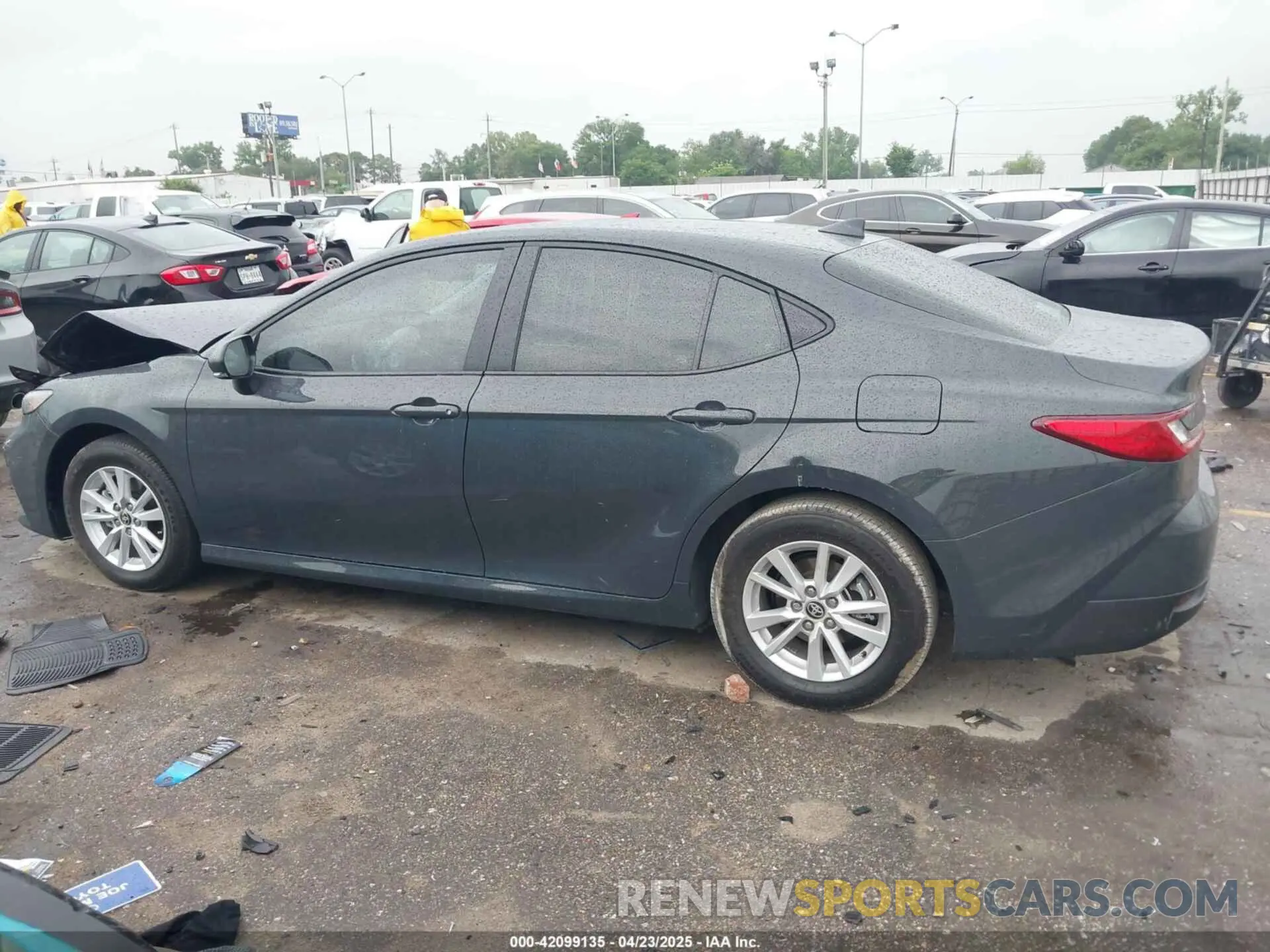 14 Photograph of a damaged car 4T1DAACK7SU516705 TOYOTA CAMRY 2025