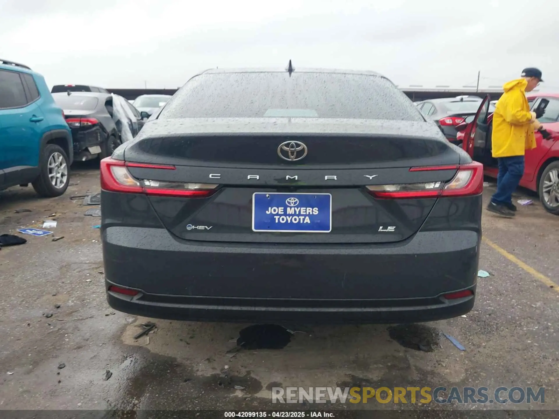 16 Photograph of a damaged car 4T1DAACK7SU516705 TOYOTA CAMRY 2025