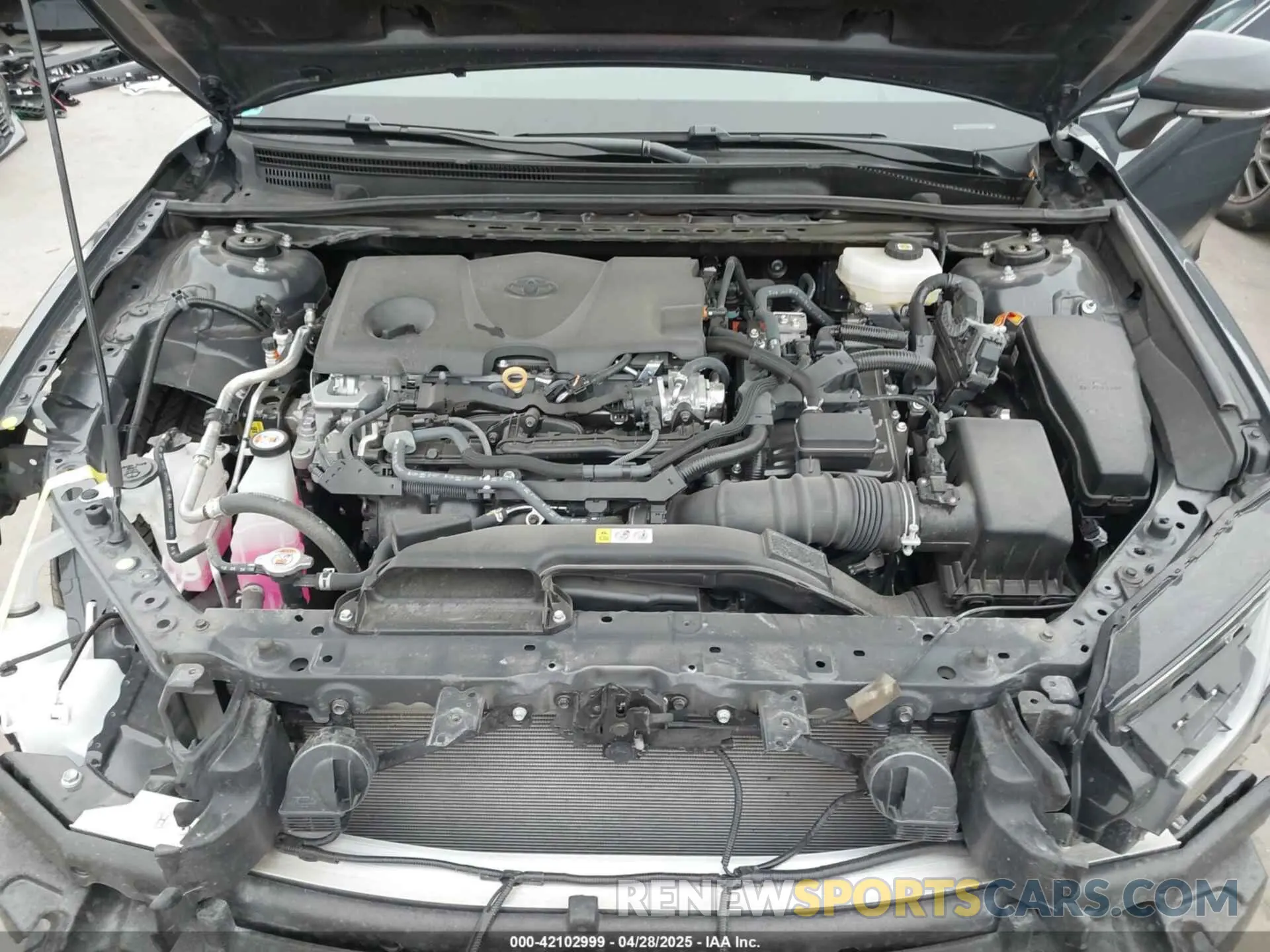 10 Photograph of a damaged car 4T1DAACK7SU522570 TOYOTA CAMRY 2025