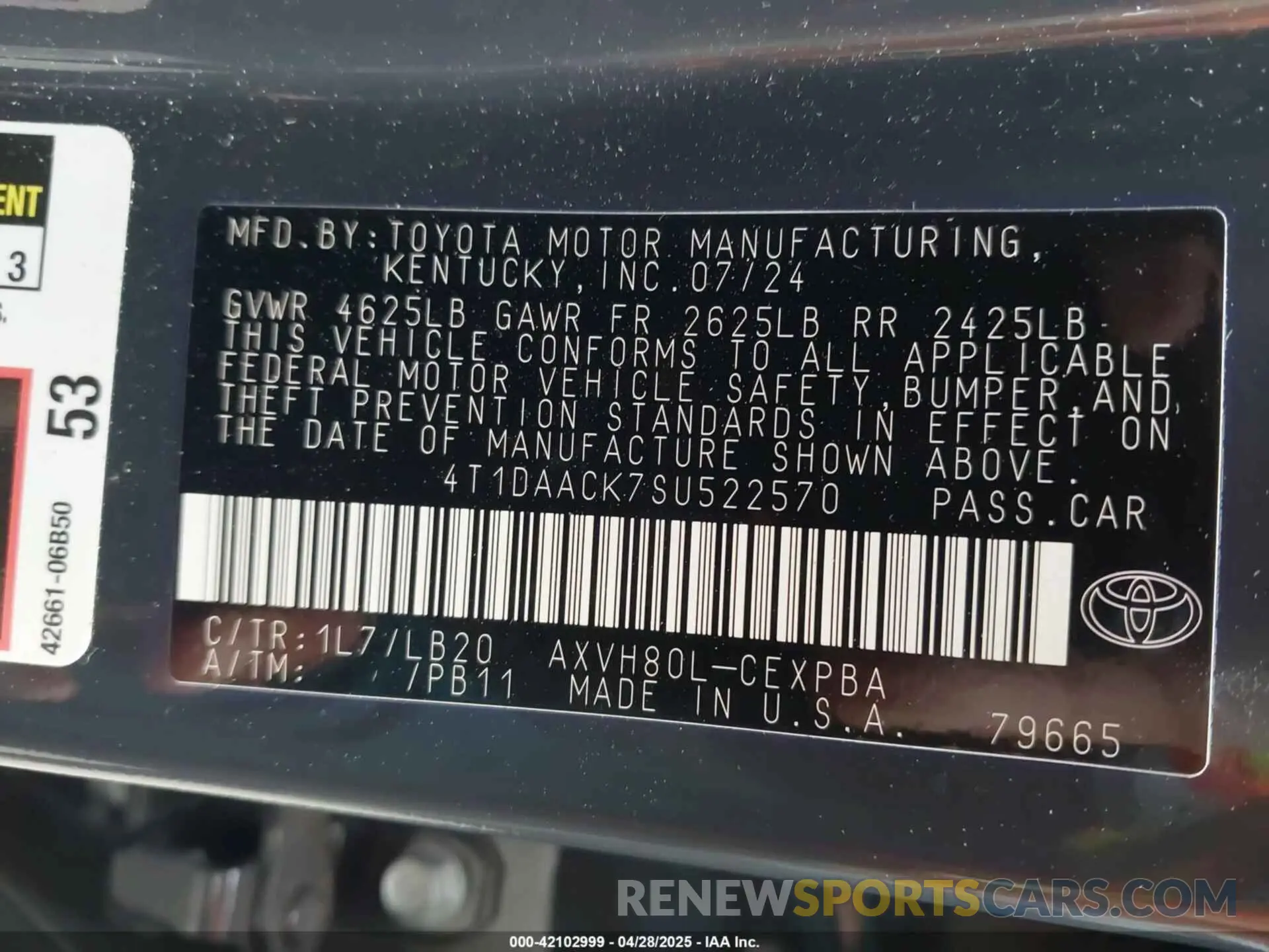 9 Photograph of a damaged car 4T1DAACK7SU522570 TOYOTA CAMRY 2025