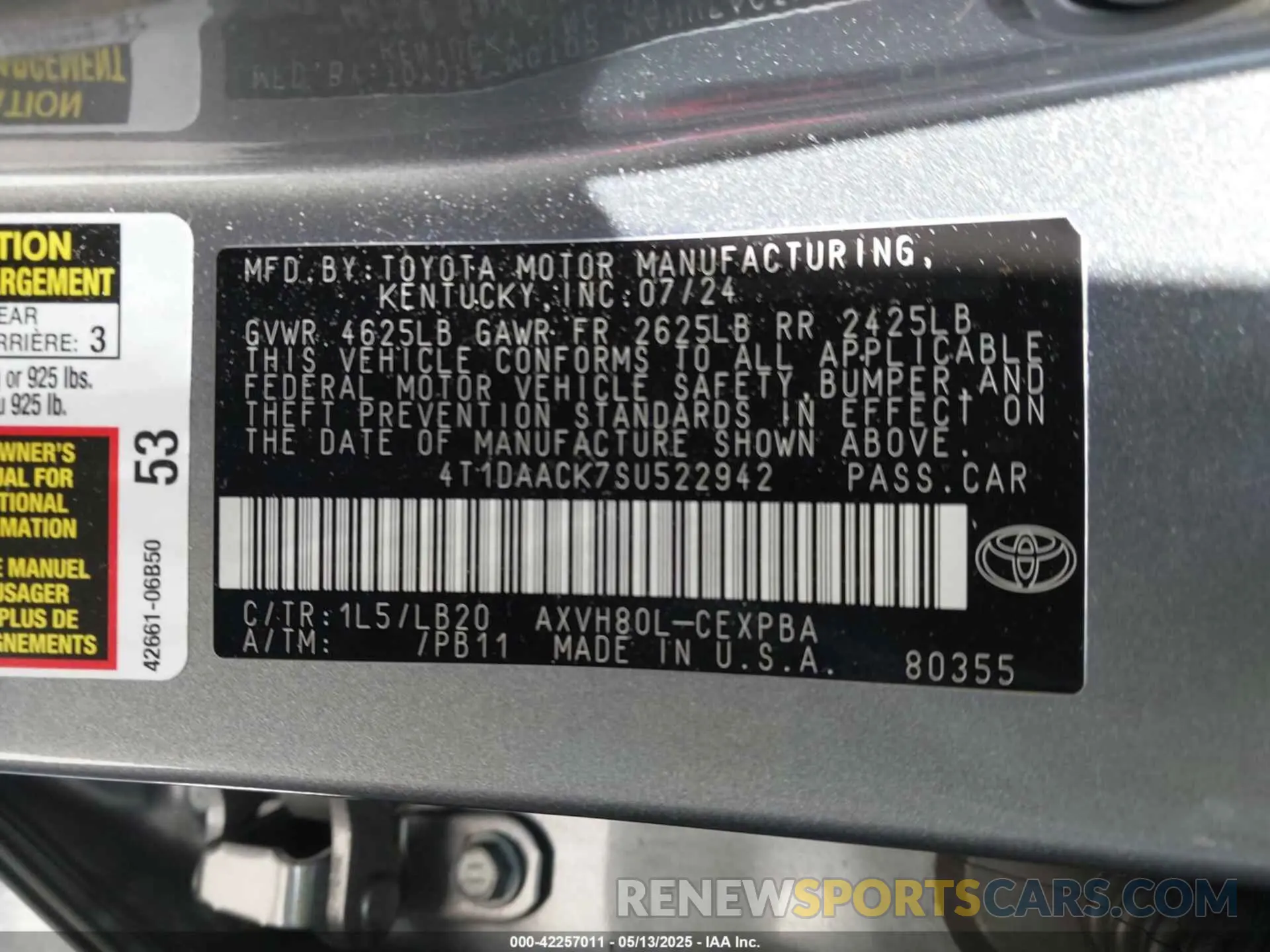 9 Photograph of a damaged car 4T1DAACK7SU522942 TOYOTA CAMRY 2025