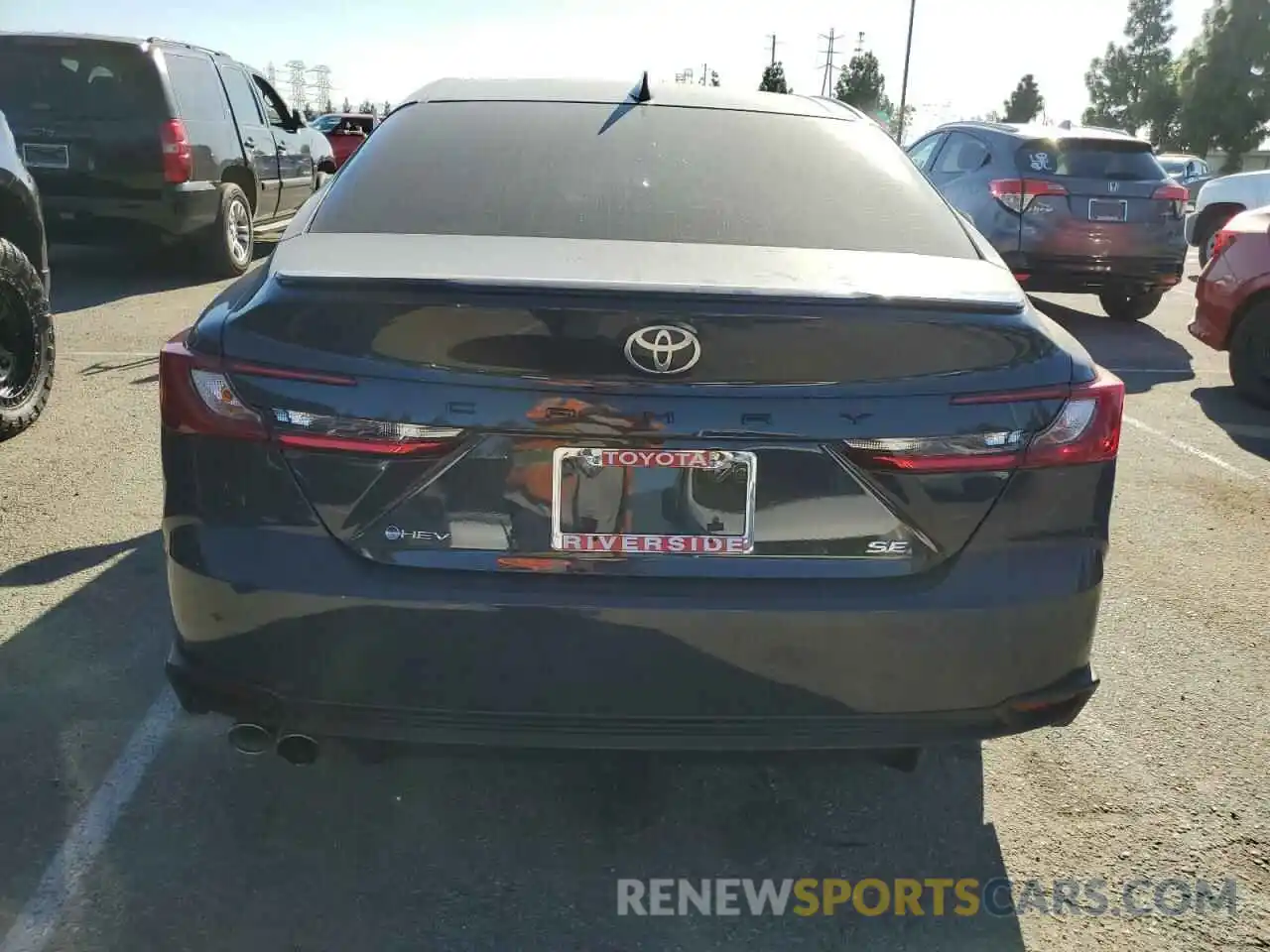 6 Photograph of a damaged car 4T1DAACK7SU524089 TOYOTA CAMRY 2025