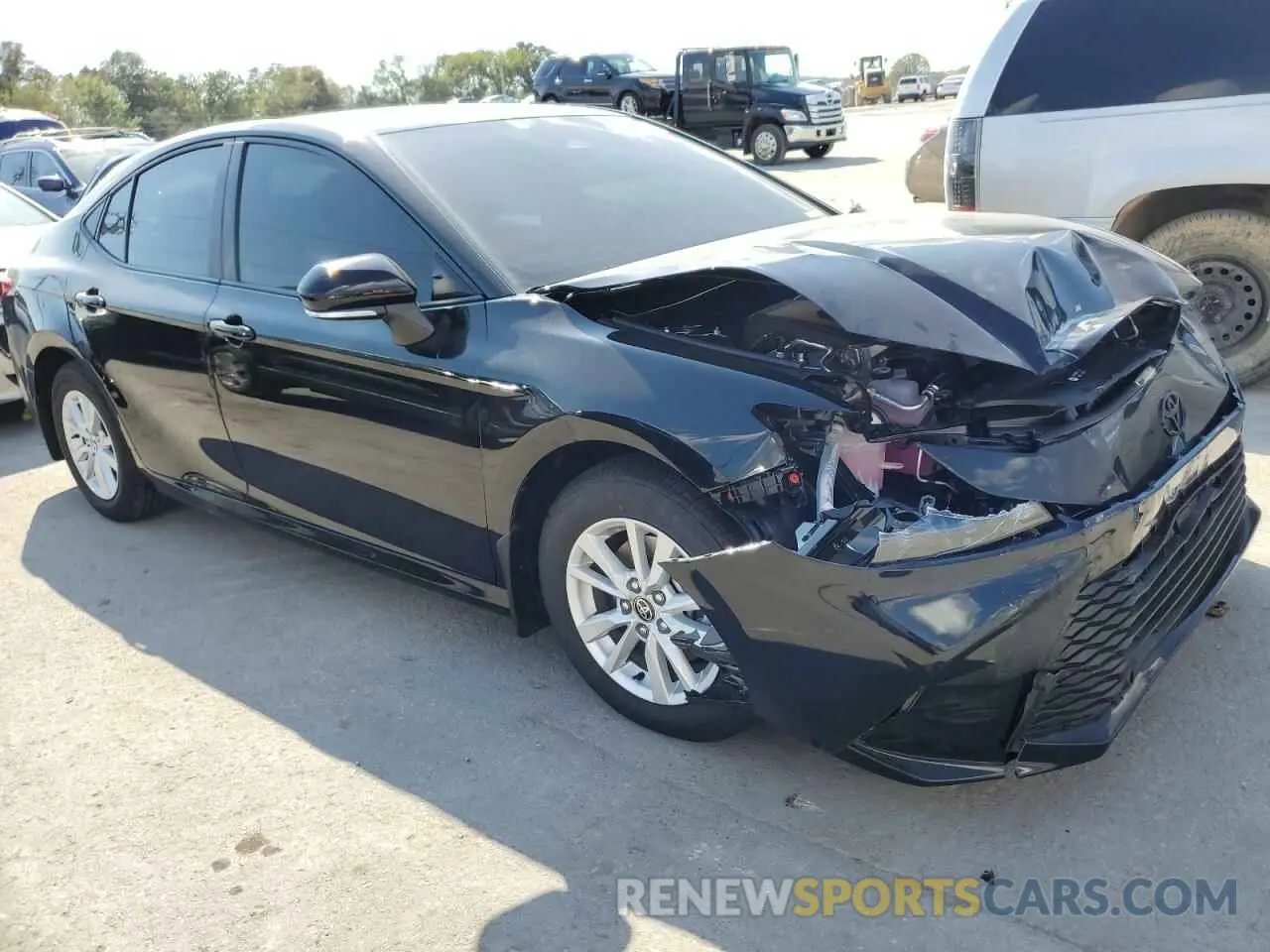 4 Photograph of a damaged car 4T1DAACK7SU530202 TOYOTA CAMRY 2025