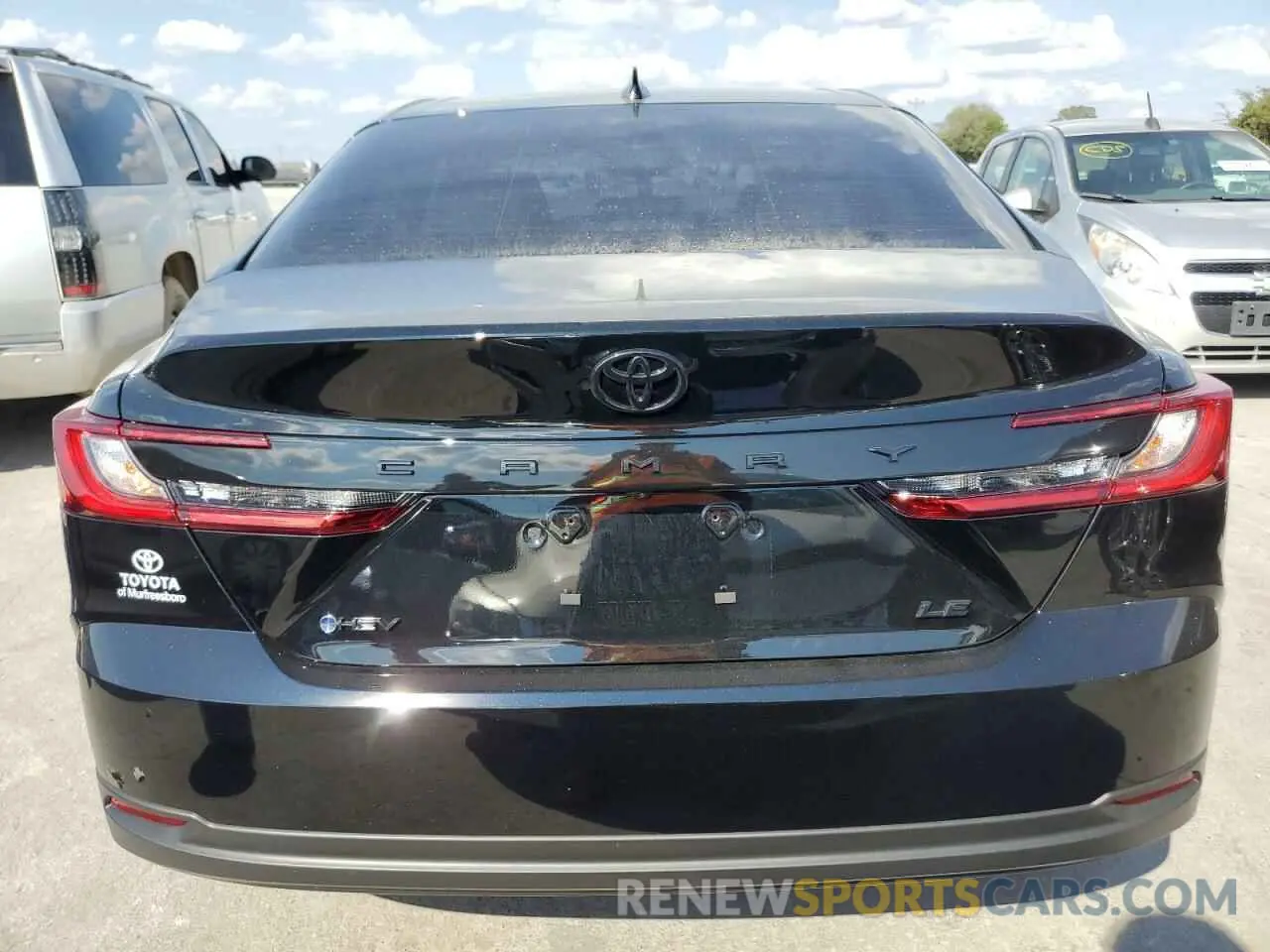 6 Photograph of a damaged car 4T1DAACK7SU530202 TOYOTA CAMRY 2025