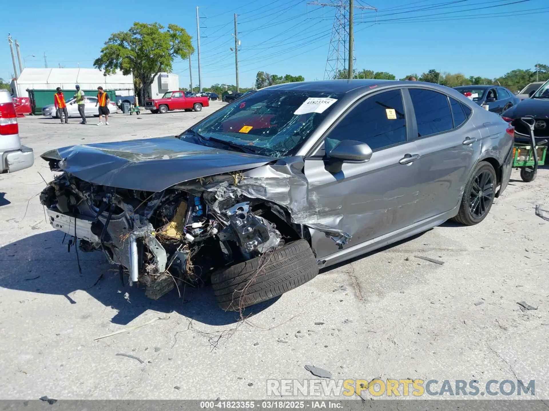 2 Photograph of a damaged car 4T1DAACK7SU531933 TOYOTA CAMRY 2025