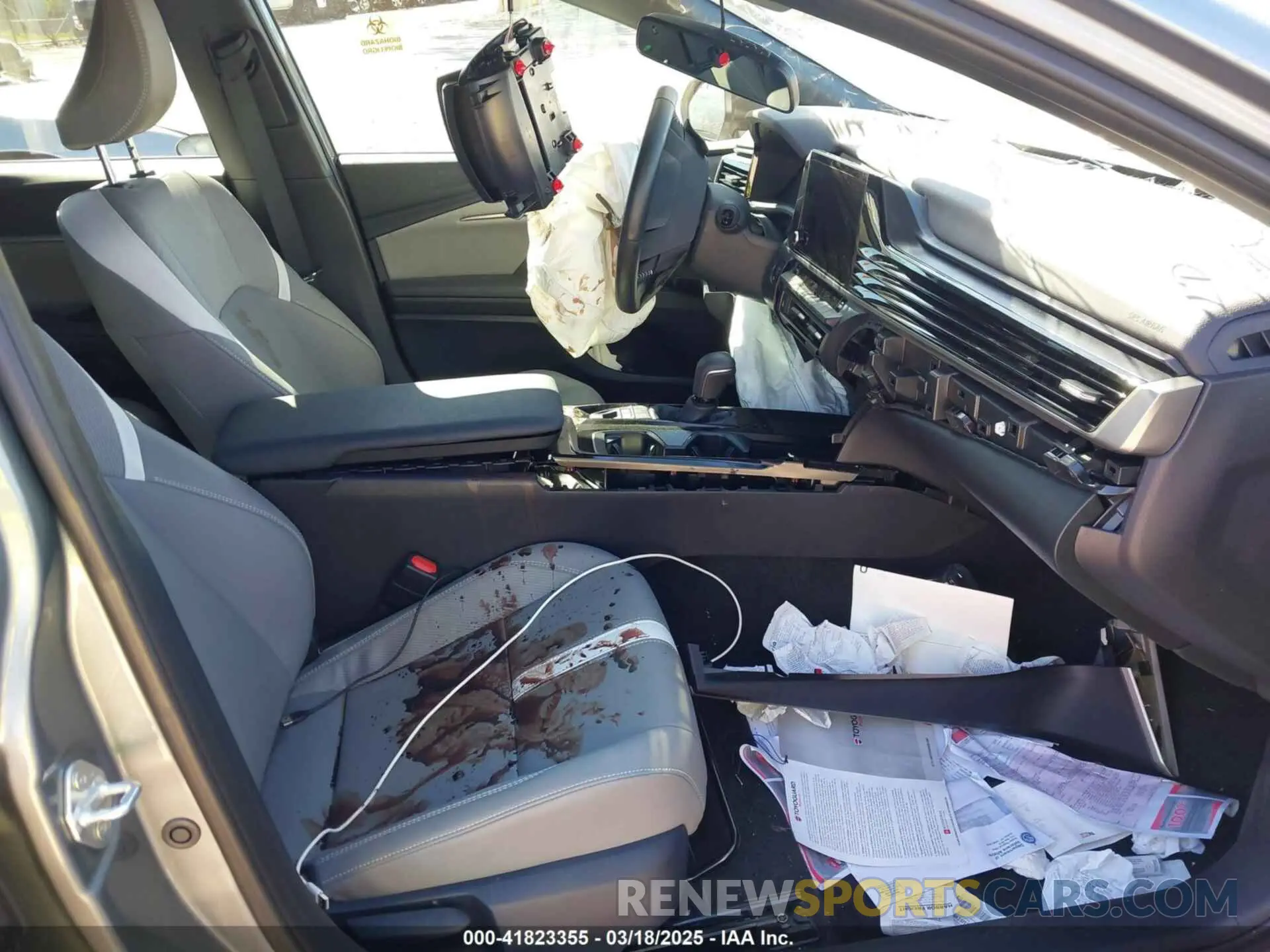 5 Photograph of a damaged car 4T1DAACK7SU531933 TOYOTA CAMRY 2025
