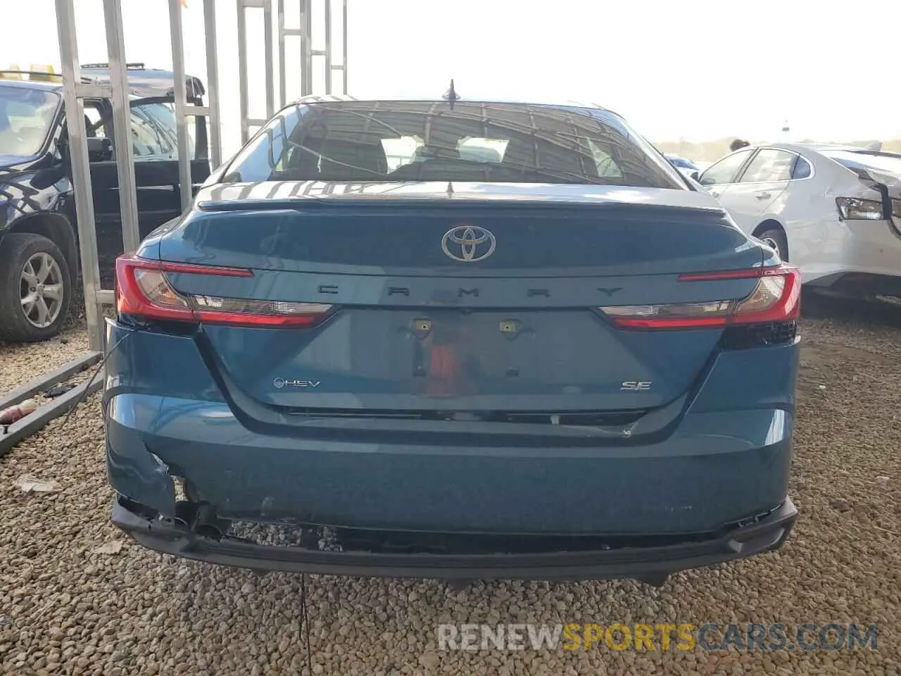 6 Photograph of a damaged car 4T1DAACK8SU005830 TOYOTA CAMRY 2025