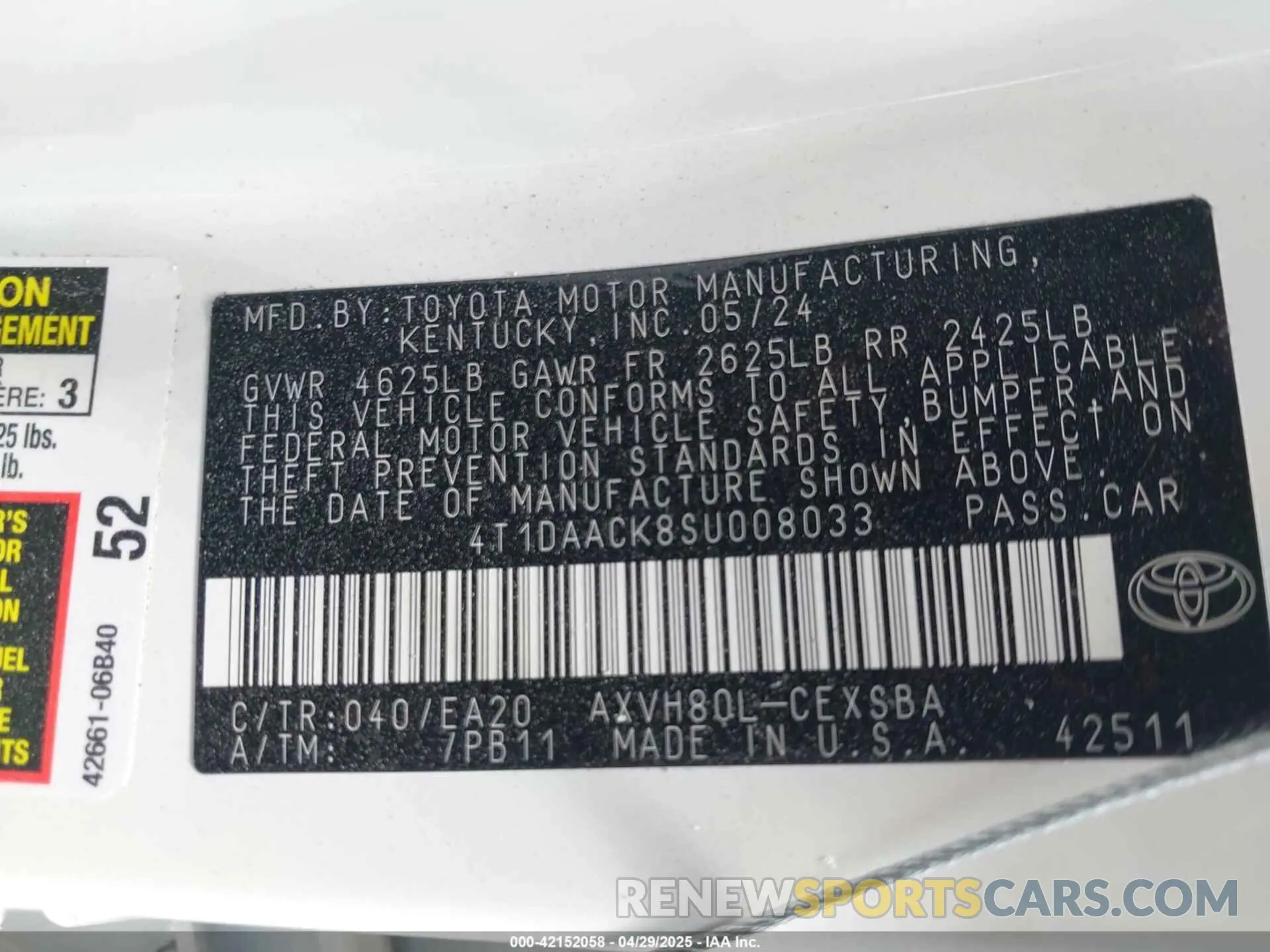 9 Photograph of a damaged car 4T1DAACK8SU008033 TOYOTA CAMRY 2025
