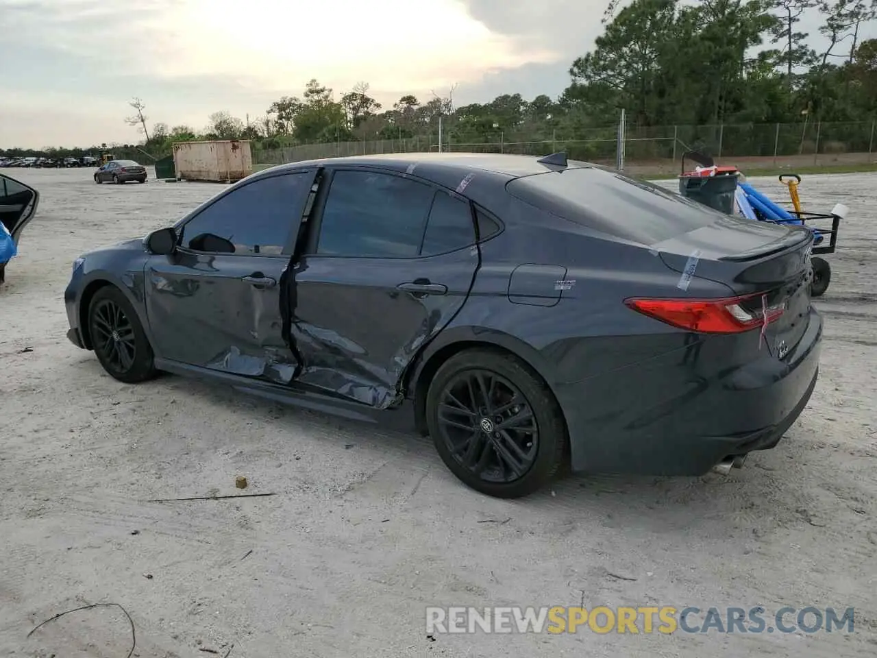 2 Photograph of a damaged car 4T1DAACK8SU029187 TOYOTA CAMRY 2025