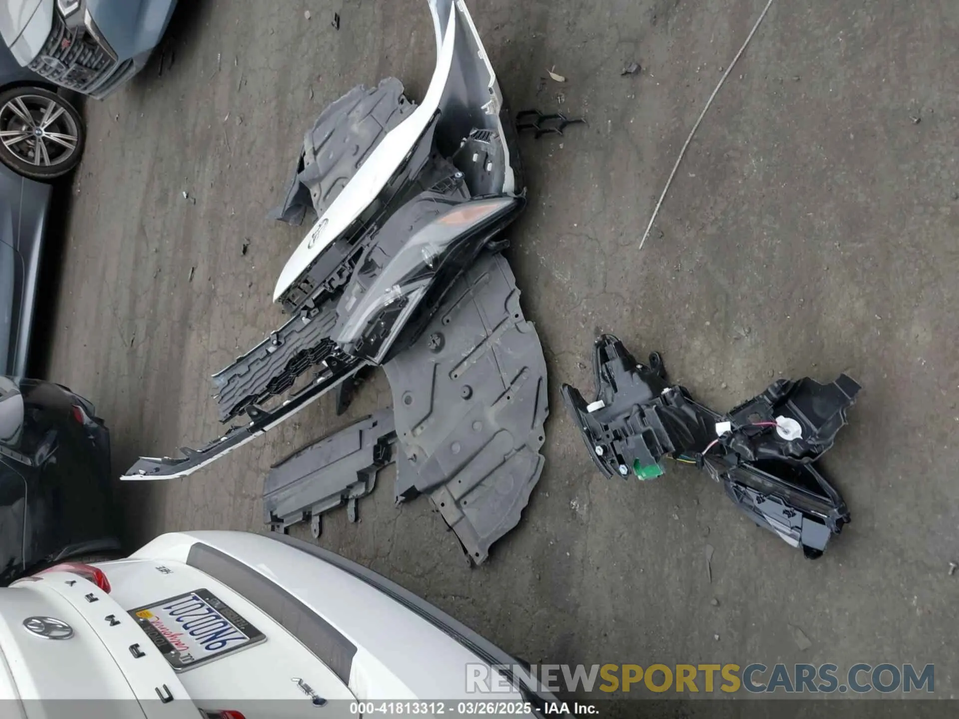 12 Photograph of a damaged car 4T1DAACK8SU029853 TOYOTA CAMRY 2025