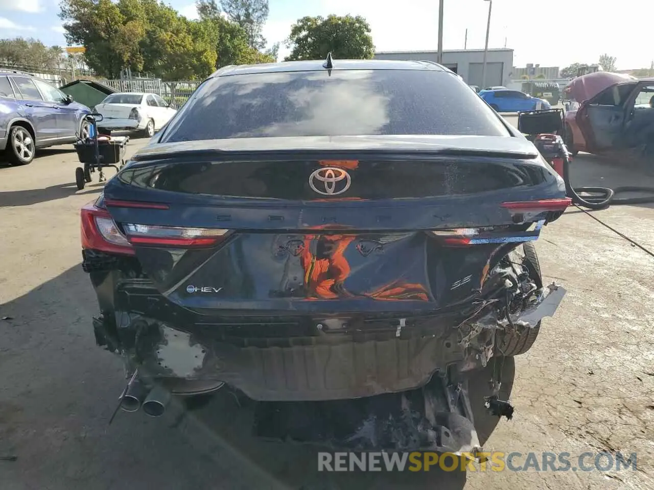 6 Photograph of a damaged car 4T1DAACK8SU032090 TOYOTA CAMRY 2025