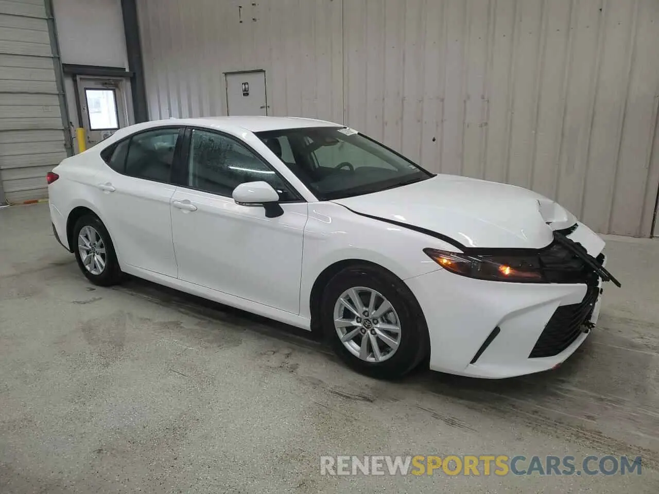 4 Photograph of a damaged car 4T1DAACK8SU044756 TOYOTA CAMRY 2025