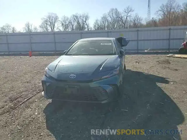 10 Photograph of a damaged car 4T1DAACK8SU053330 TOYOTA CAMRY 2025