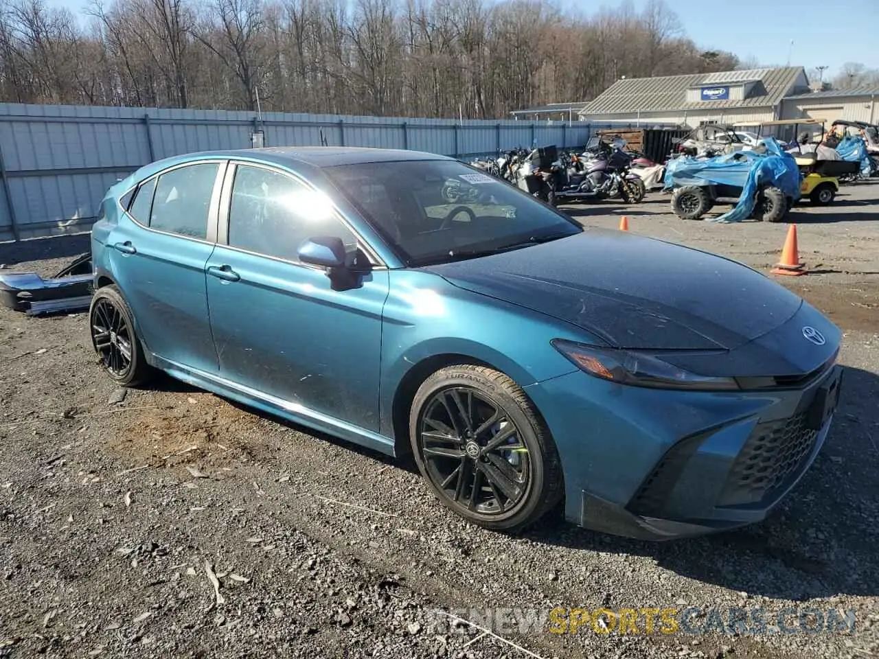 4 Photograph of a damaged car 4T1DAACK8SU053330 TOYOTA CAMRY 2025