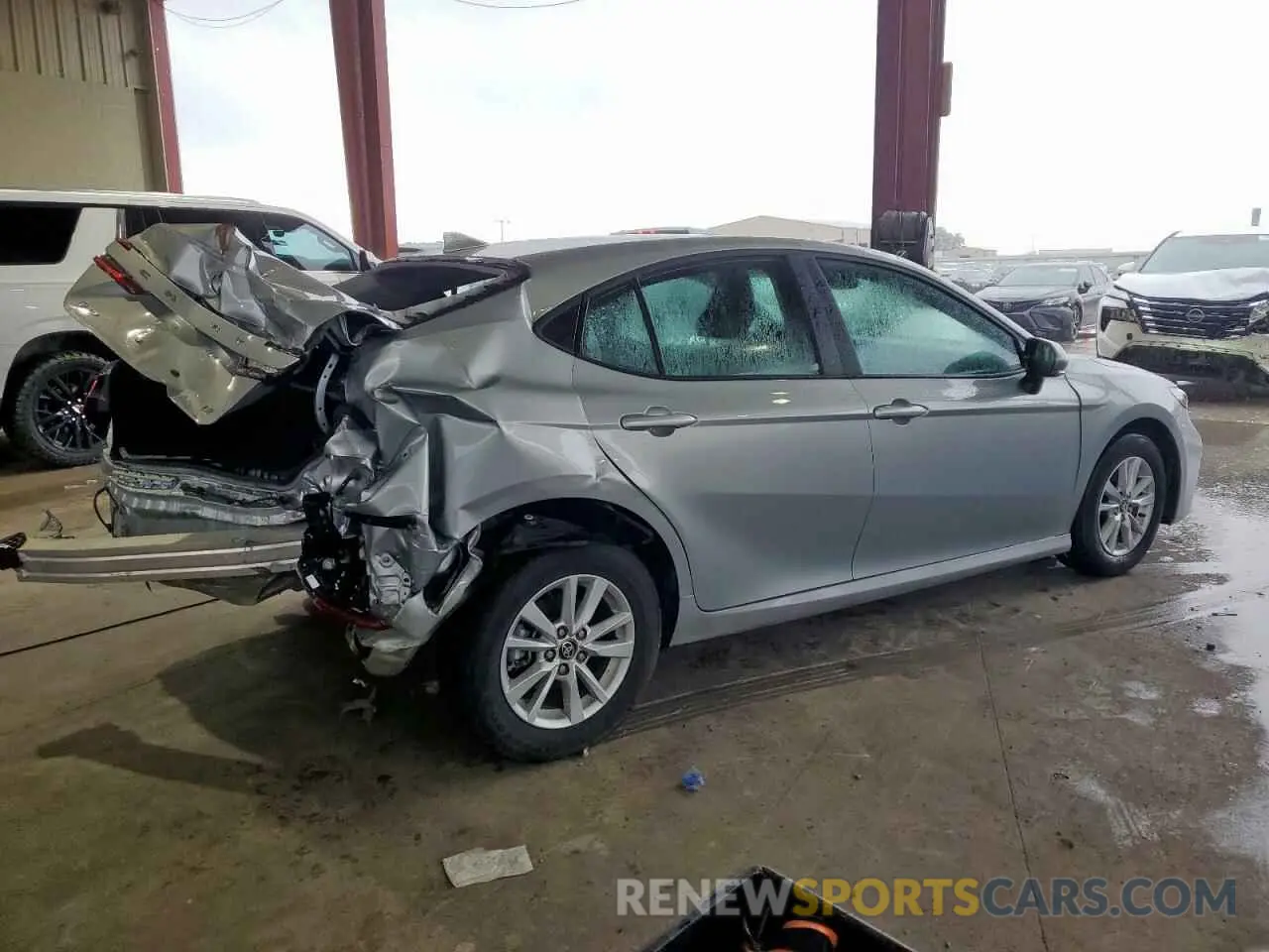 3 Photograph of a damaged car 4T1DAACK8SU056325 TOYOTA CAMRY 2025