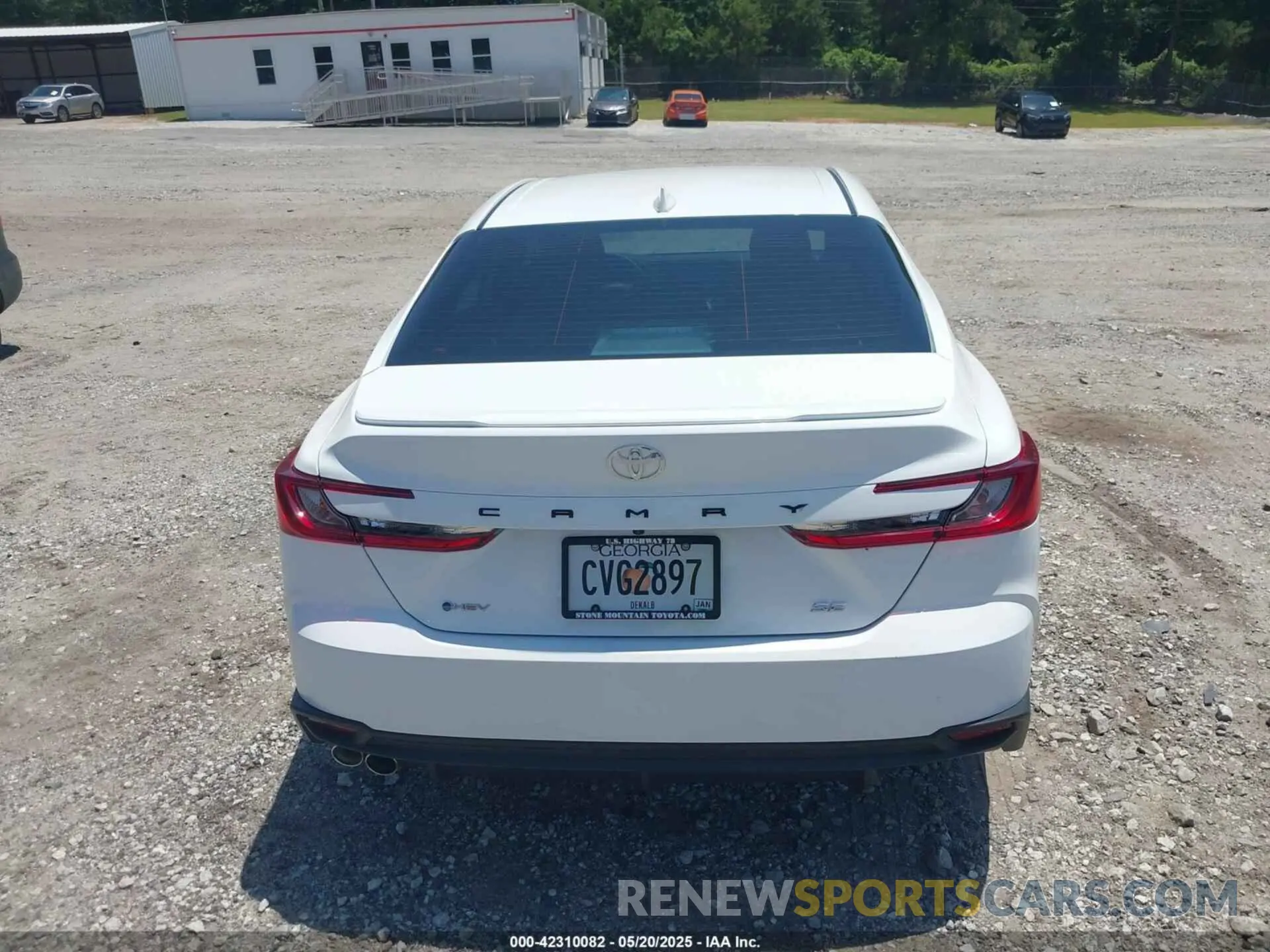 17 Photograph of a damaged car 4T1DAACK8SU075358 TOYOTA CAMRY 2025