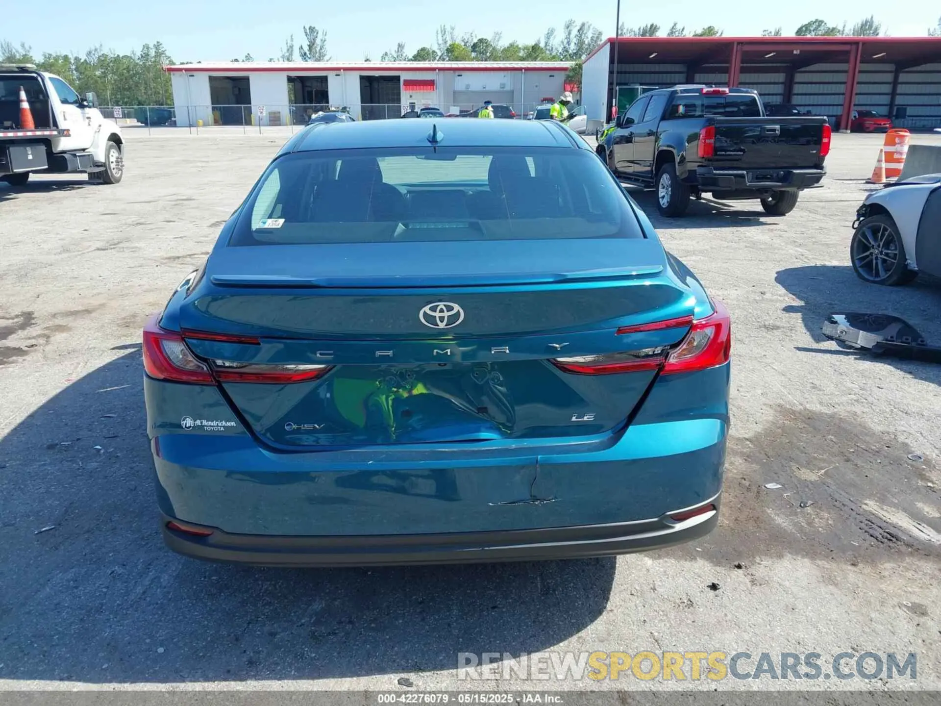 16 Photograph of a damaged car 4T1DAACK8SU076784 TOYOTA CAMRY 2025