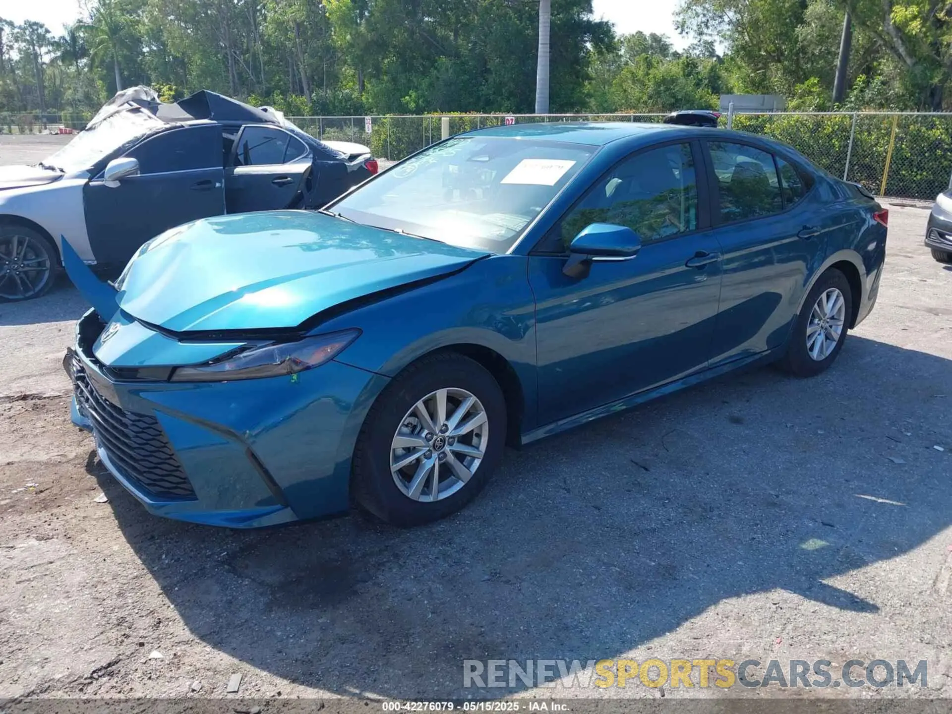 2 Photograph of a damaged car 4T1DAACK8SU076784 TOYOTA CAMRY 2025