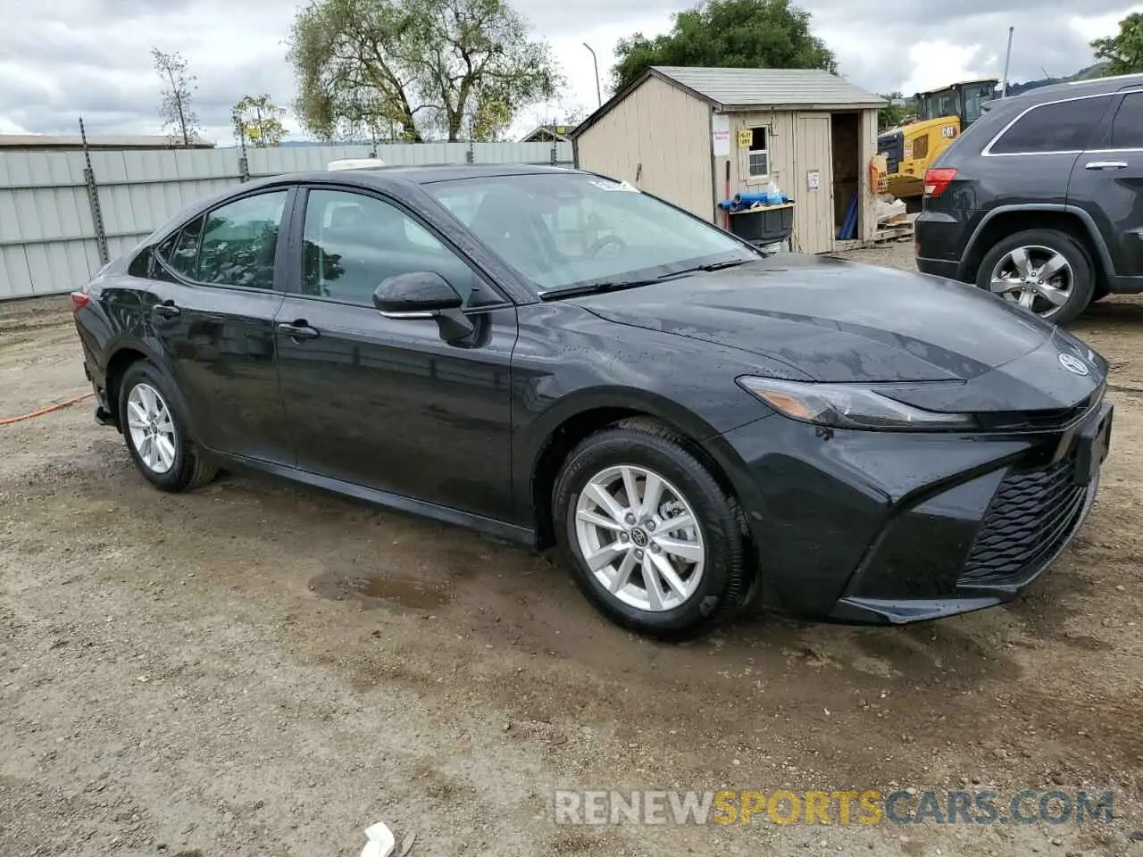 4 Photograph of a damaged car 4T1DAACK8SU099417 TOYOTA CAMRY 2025