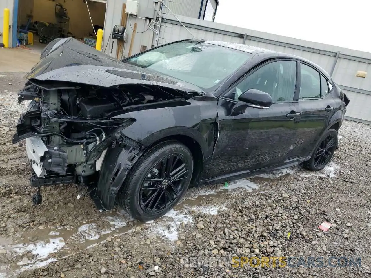 1 Photograph of a damaged car 4T1DAACK8SU108813 TOYOTA CAMRY 2025