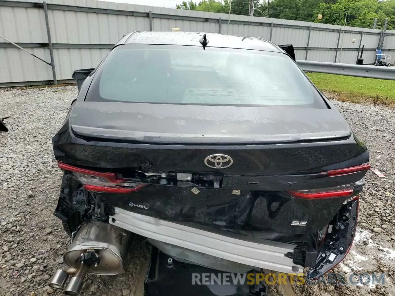 6 Photograph of a damaged car 4T1DAACK8SU108813 TOYOTA CAMRY 2025