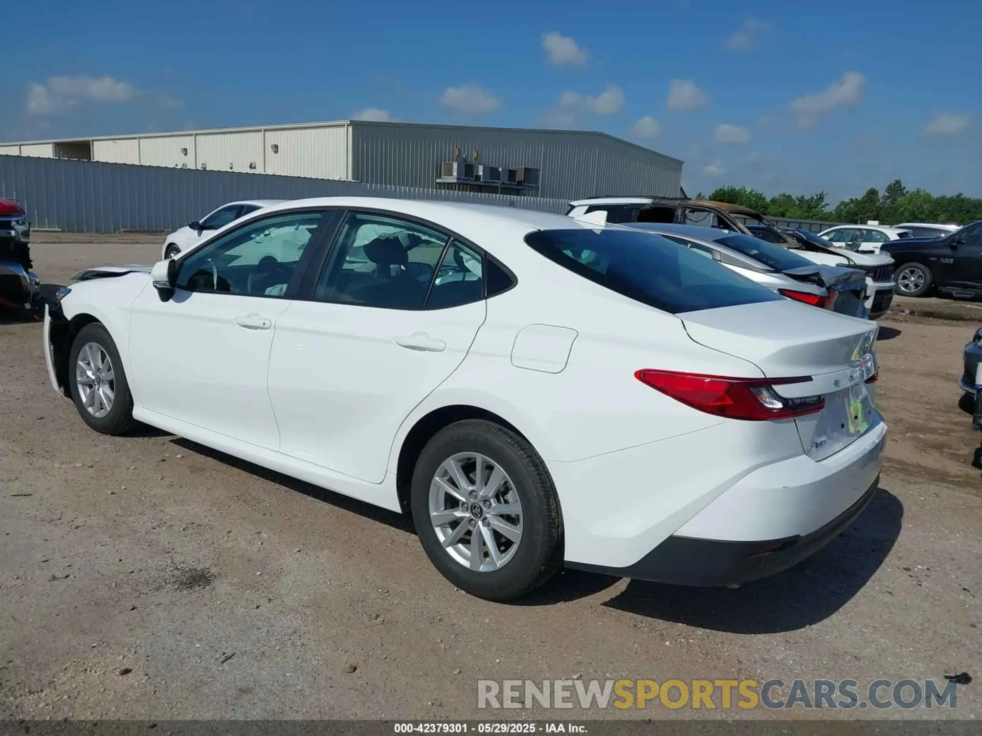 3 Photograph of a damaged car 4T1DAACK8SU118547 TOYOTA CAMRY 2025