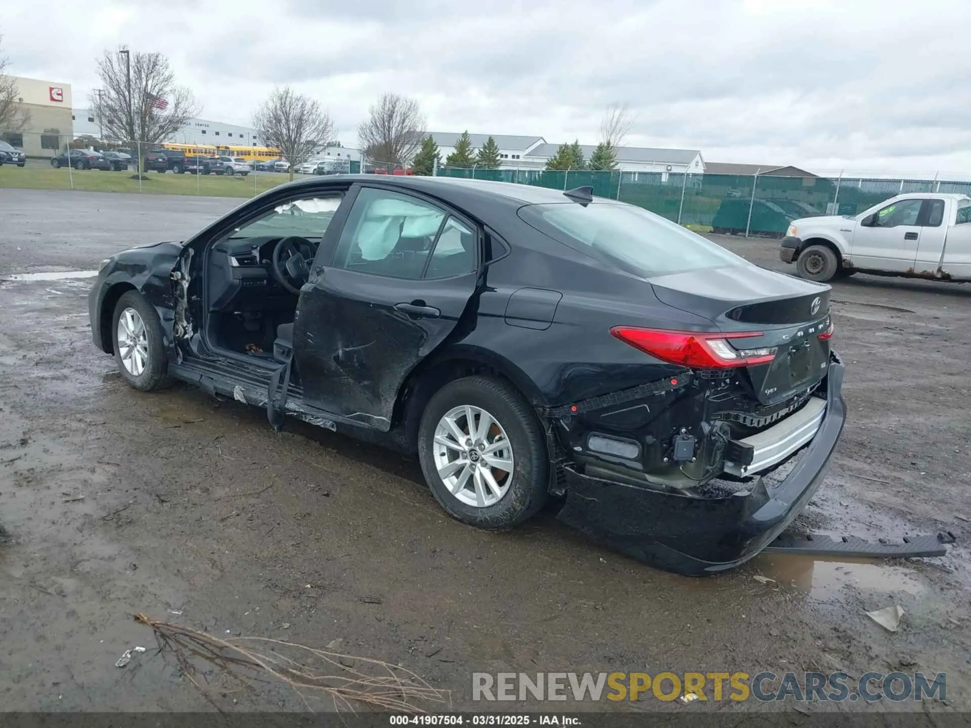 3 Photograph of a damaged car 4T1DAACK8SU500304 TOYOTA CAMRY 2025