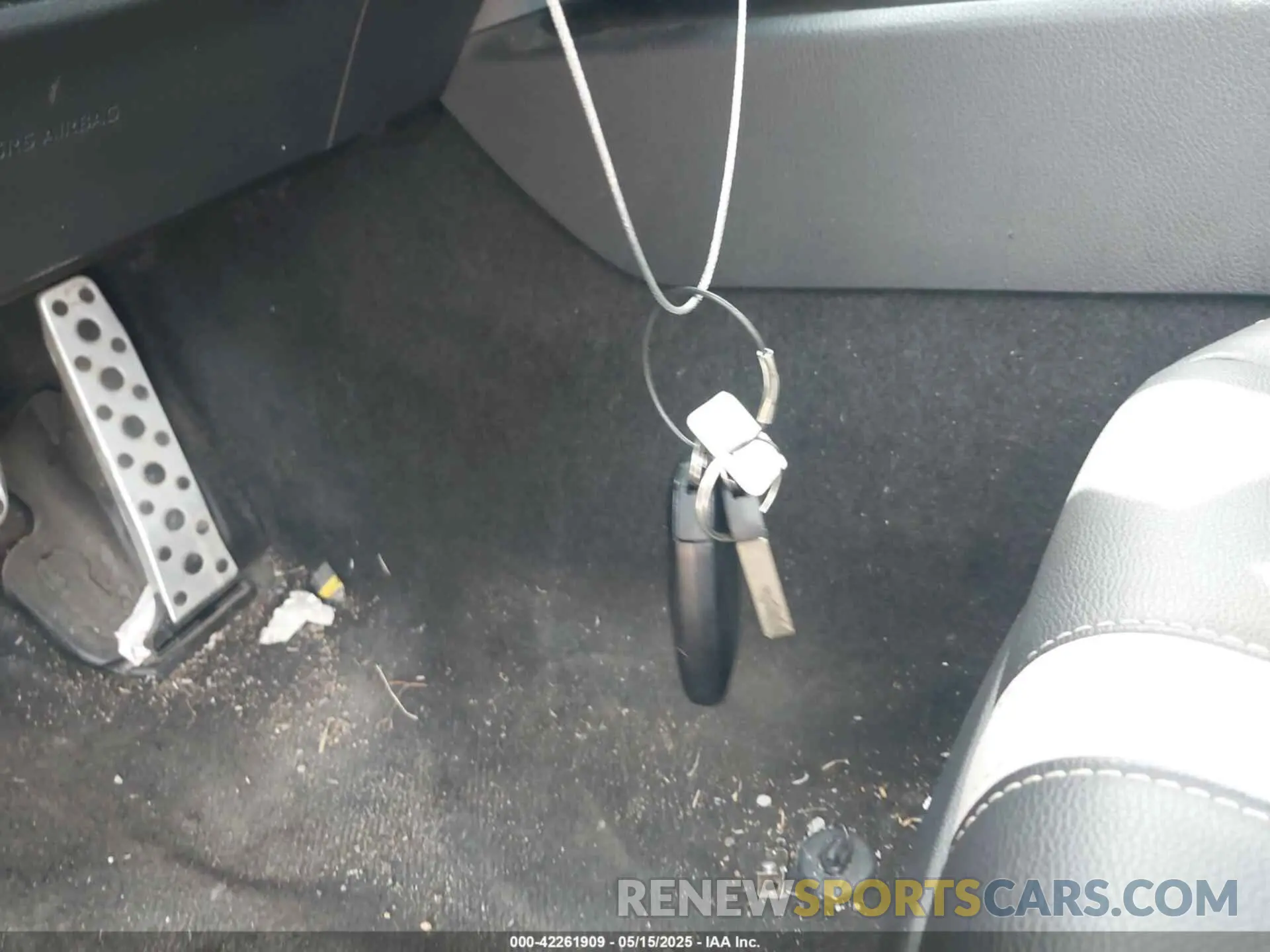 11 Photograph of a damaged car 4T1DAACK8SU506796 TOYOTA CAMRY 2025