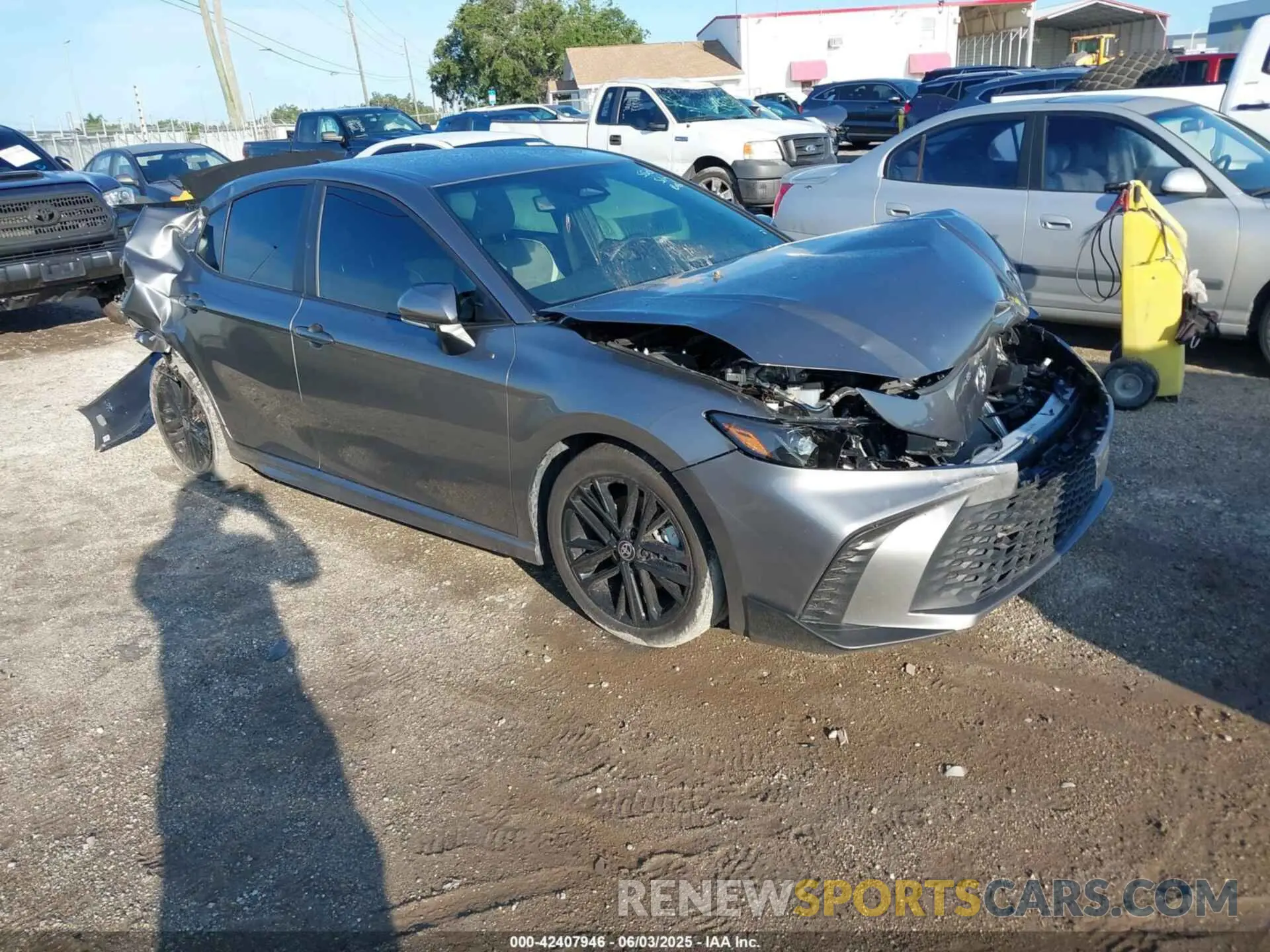 1 Photograph of a damaged car 4T1DAACK8SU508970 TOYOTA CAMRY 2025