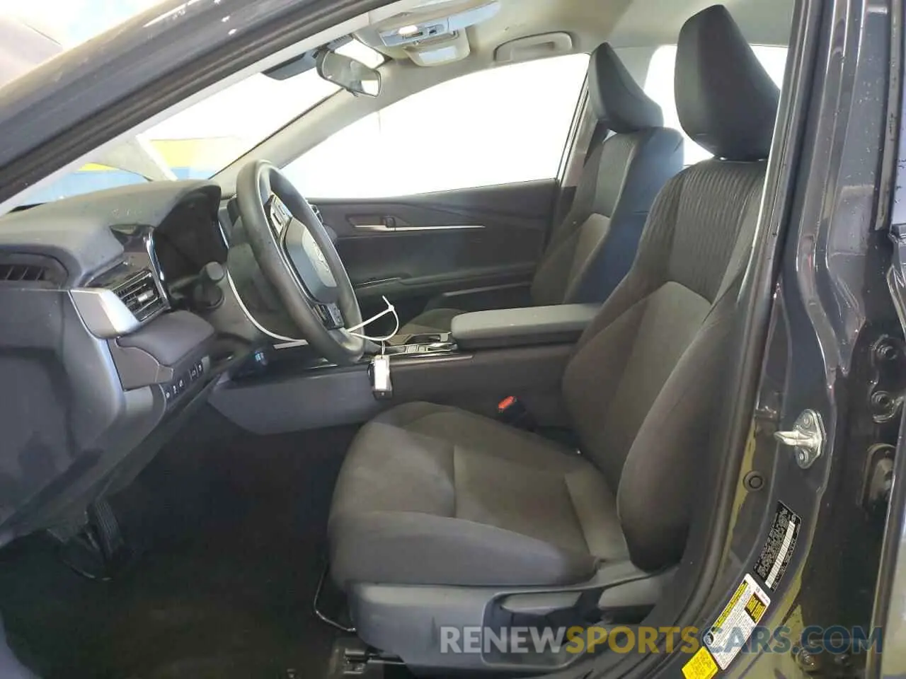 7 Photograph of a damaged car 4T1DAACK8SU510654 TOYOTA CAMRY 2025