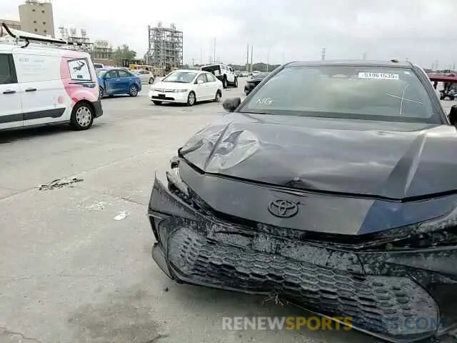 10 Photograph of a damaged car 4T1DAACK8SU513568 TOYOTA CAMRY 2025