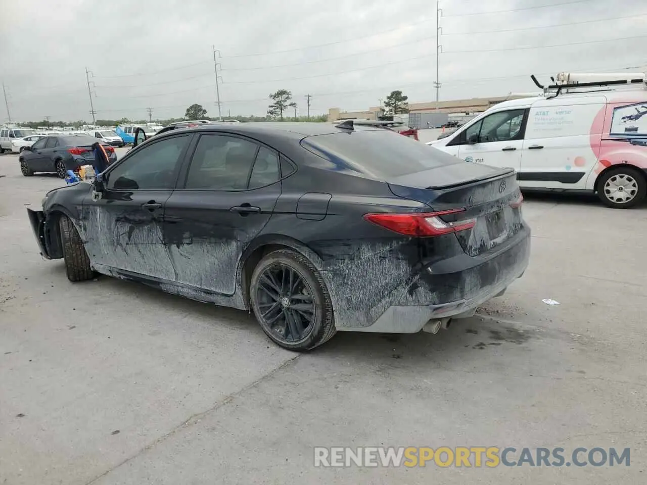 2 Photograph of a damaged car 4T1DAACK8SU513568 TOYOTA CAMRY 2025