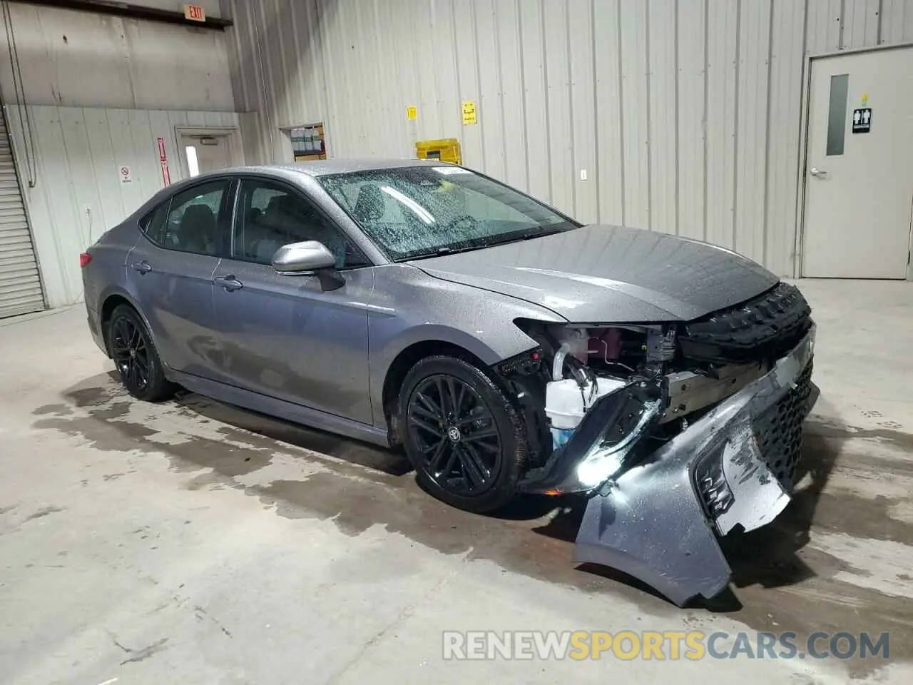4 Photograph of a damaged car 4T1DAACK8SU527535 TOYOTA CAMRY 2025