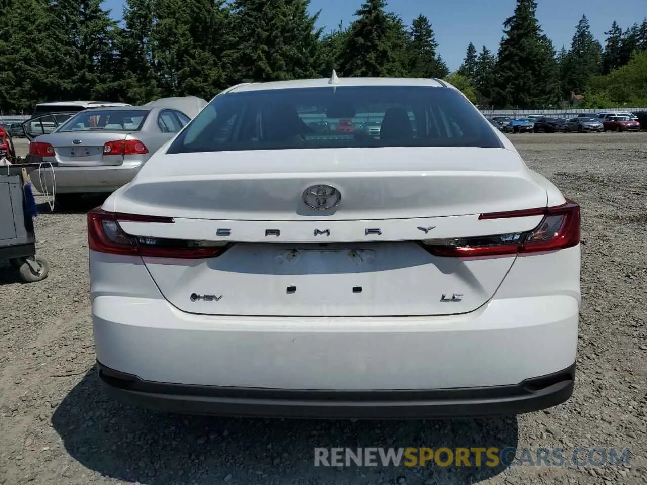 6 Photograph of a damaged car 4T1DAACK8SU540544 TOYOTA CAMRY 2025