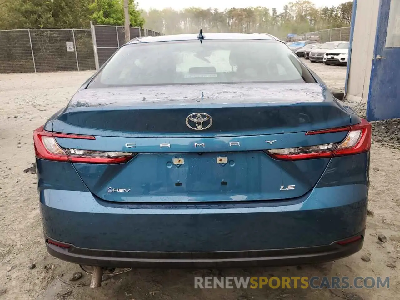 6 Photograph of a damaged car 4T1DAACK8SU558316 TOYOTA CAMRY 2025