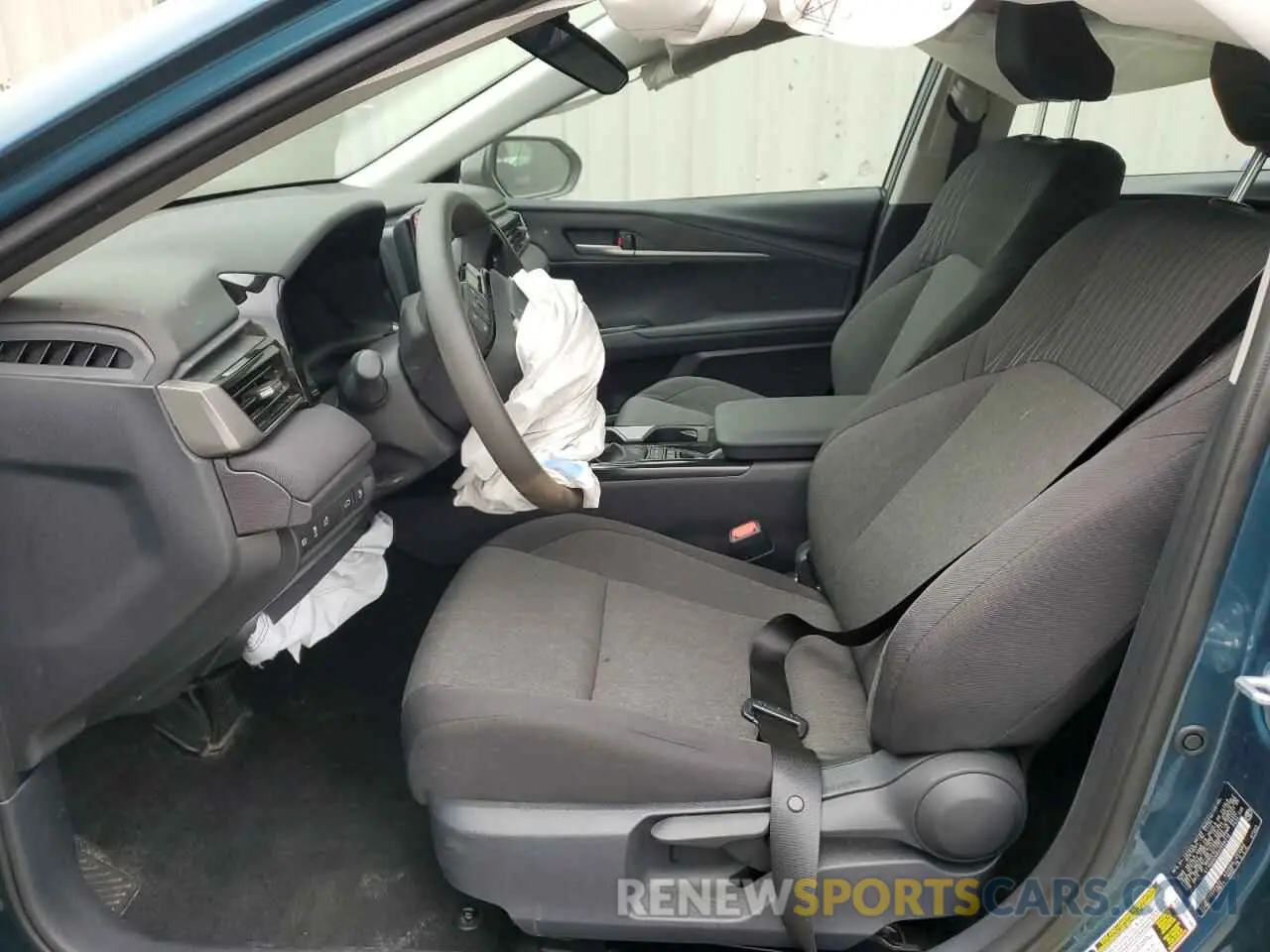 7 Photograph of a damaged car 4T1DAACK8SU558316 TOYOTA CAMRY 2025