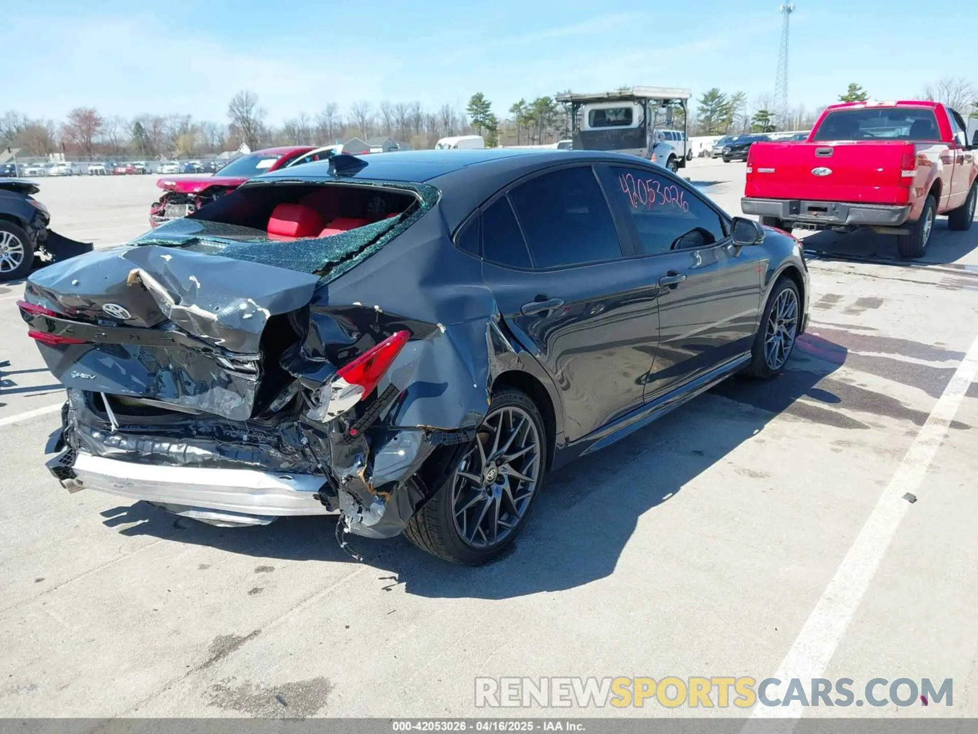 4 Photograph of a damaged car 4T1DAACK8SU591199 TOYOTA CAMRY 2025